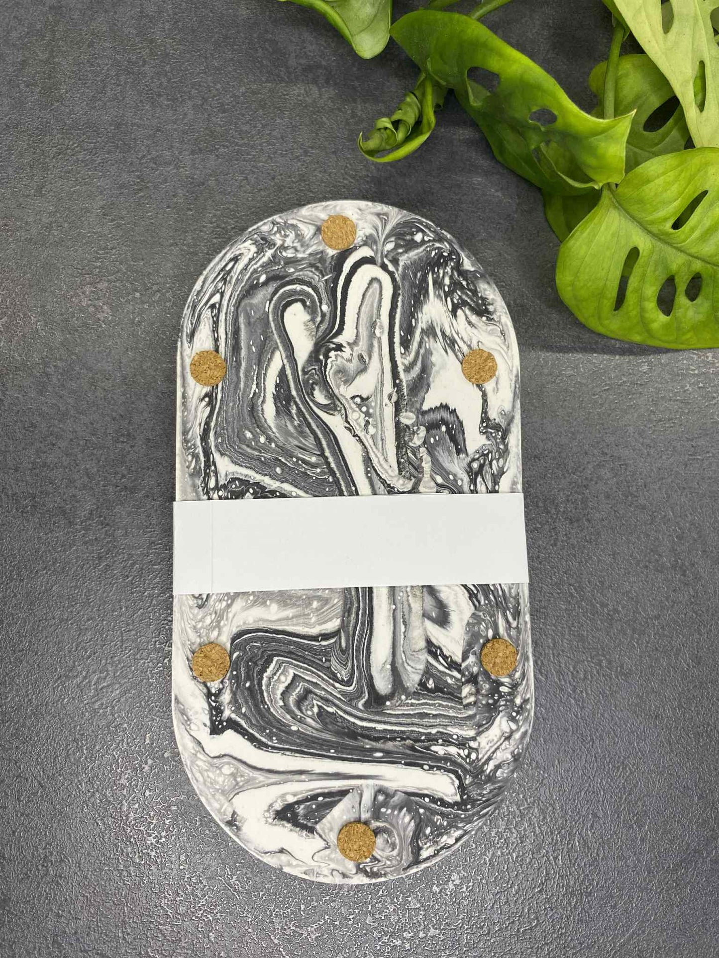 Dviejų dalių padėkliukas (juoda)