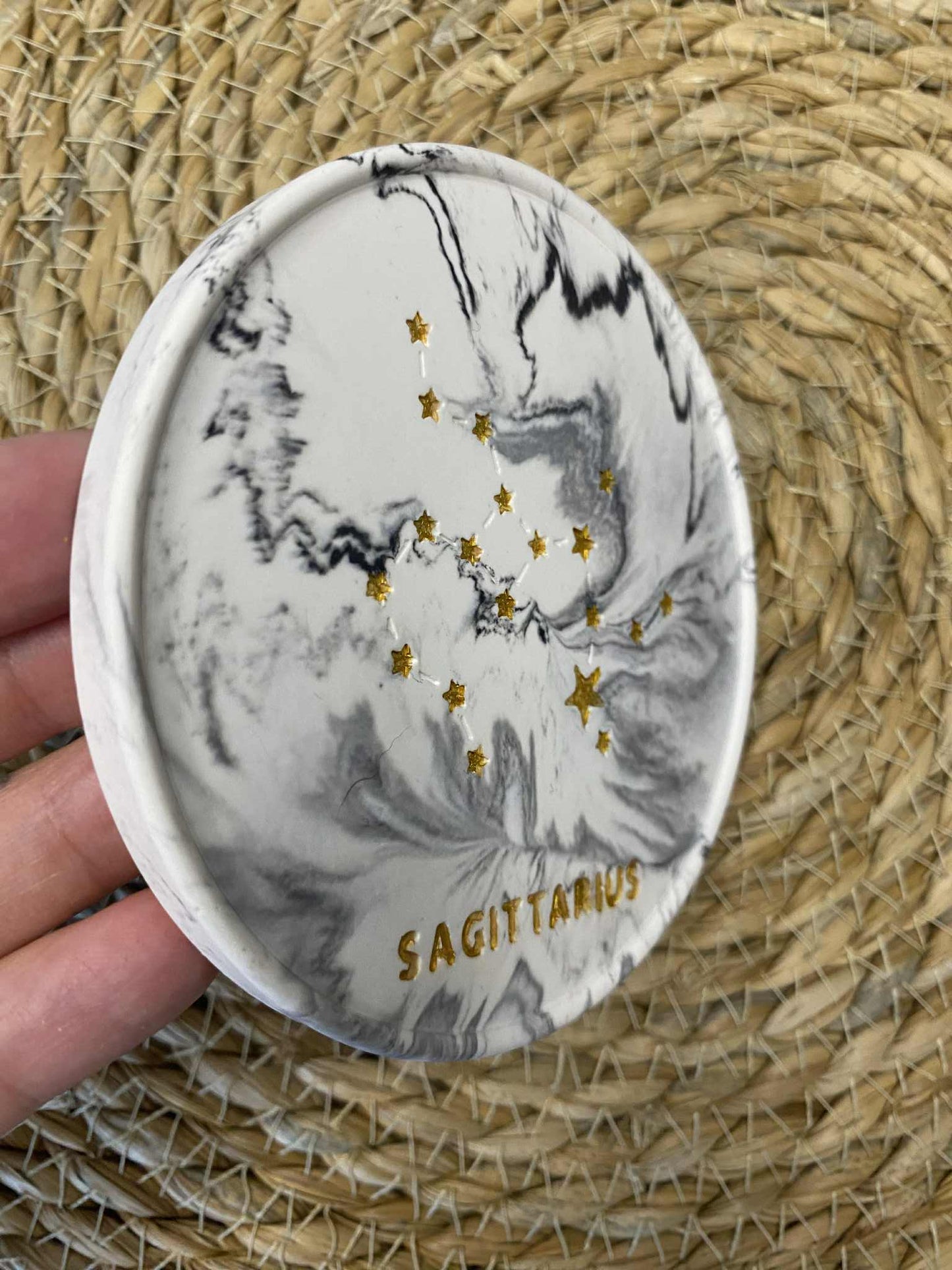 Padėkliukas su Šaulio žvaigždynu