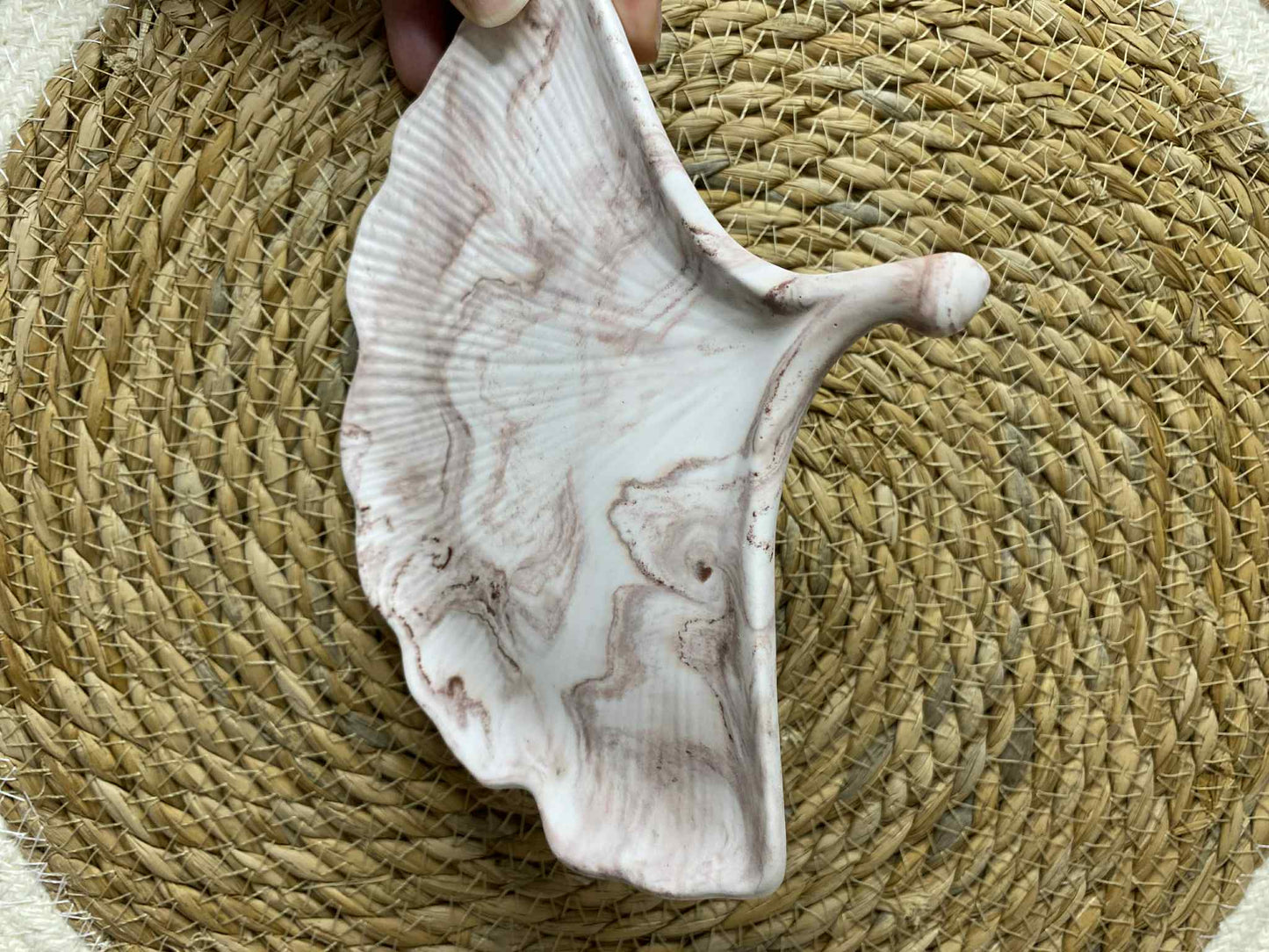 Ginkmedžio lapo padėkliukas (rudas)