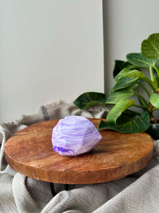 Širdelės formos dėžutė (violetinė)
