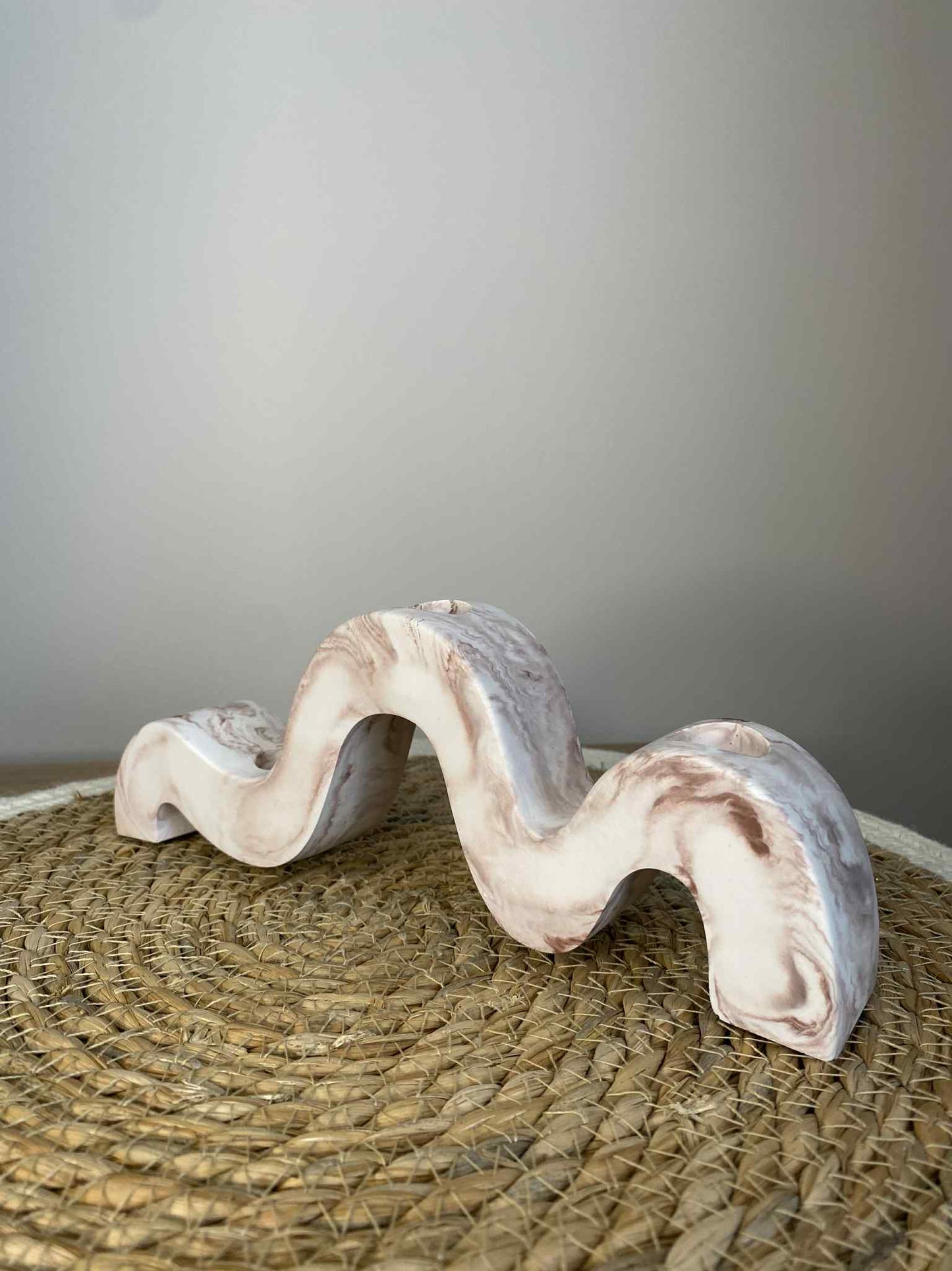 Lenkta žvakidė (ruda)