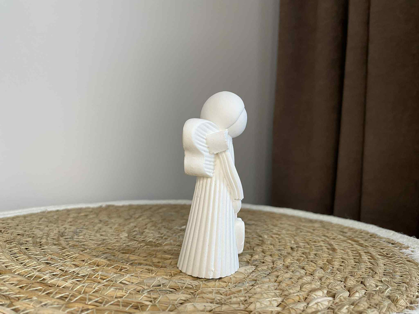 Angeliukas su širdele (baltas)