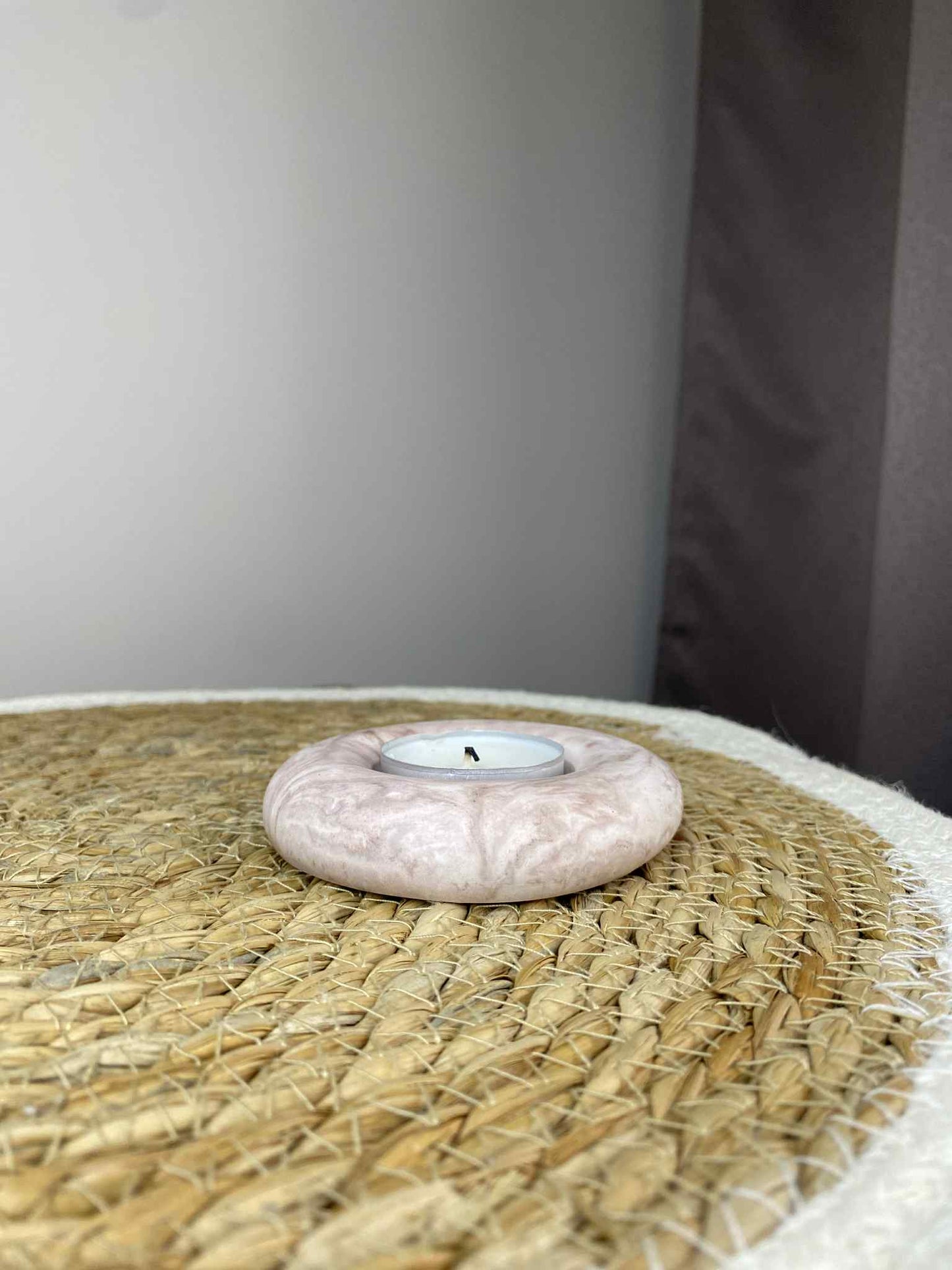 Apvali žvakidė (ruda)