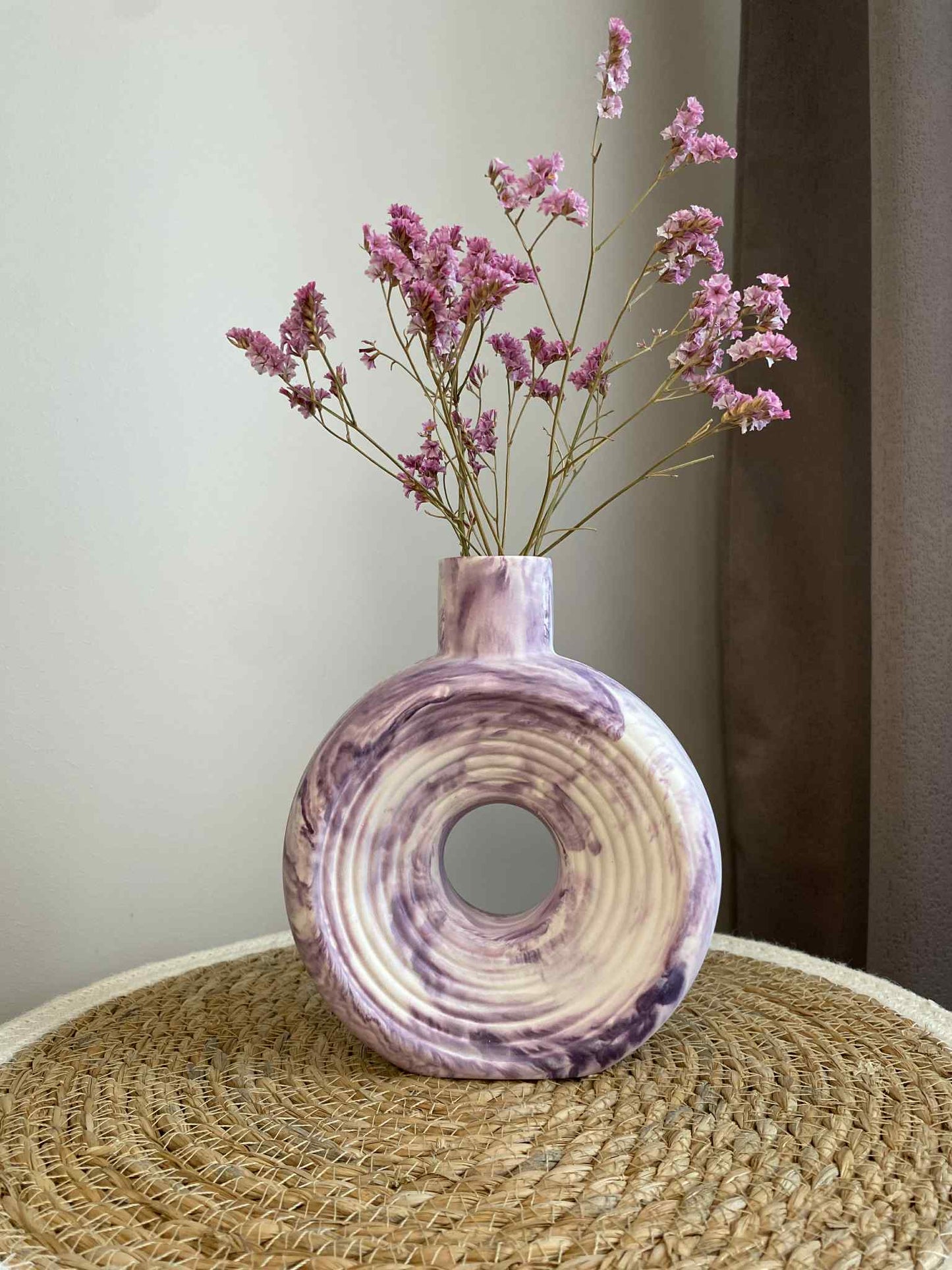 Moderni vaza (violetinė)