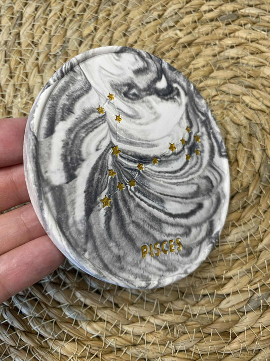 Platzset mit dem Sternbild Fische