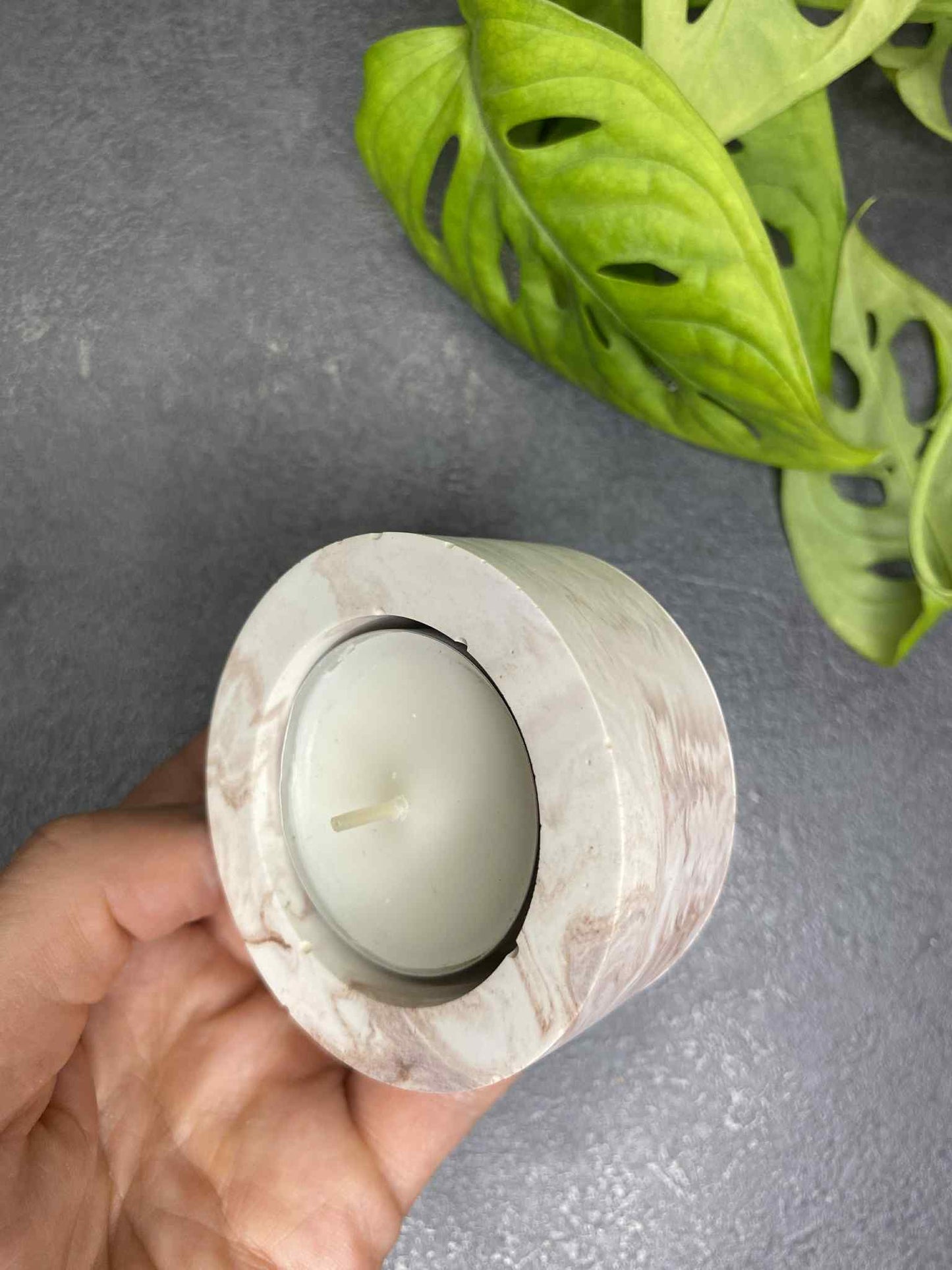 One-piece candlestick (mild cocoa)