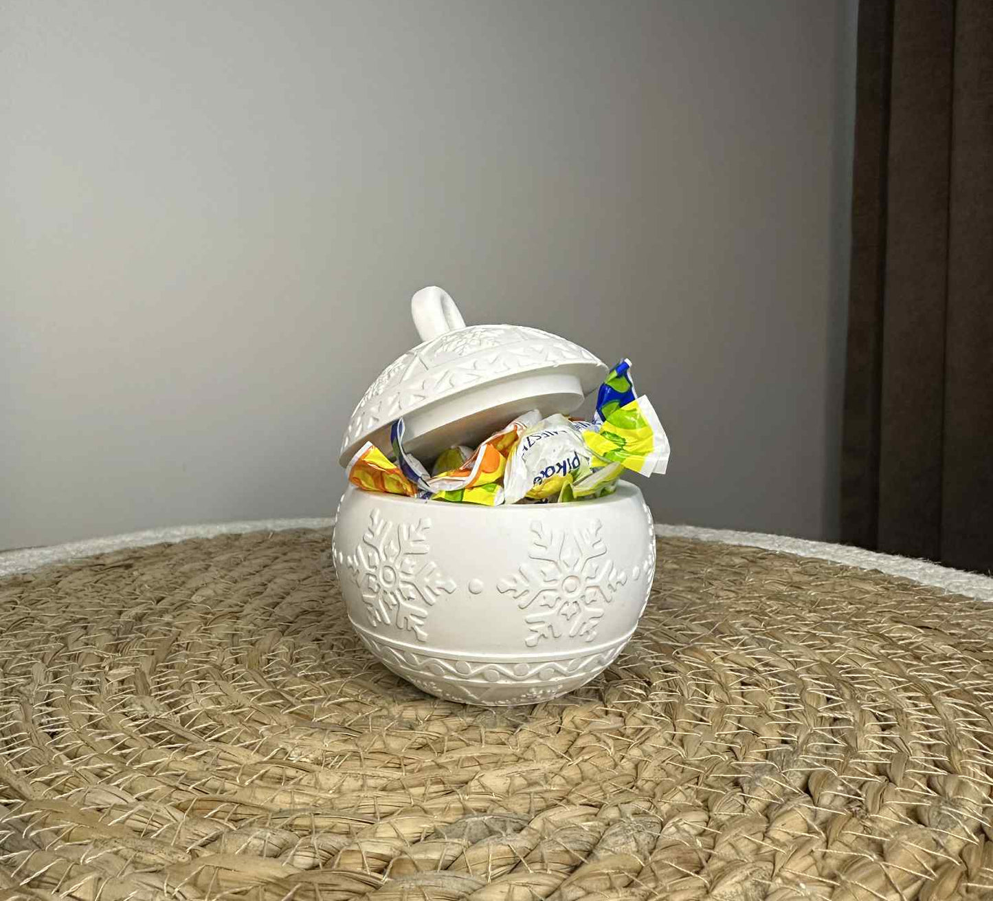 Kalėdinis žaisliukas - dėžutė