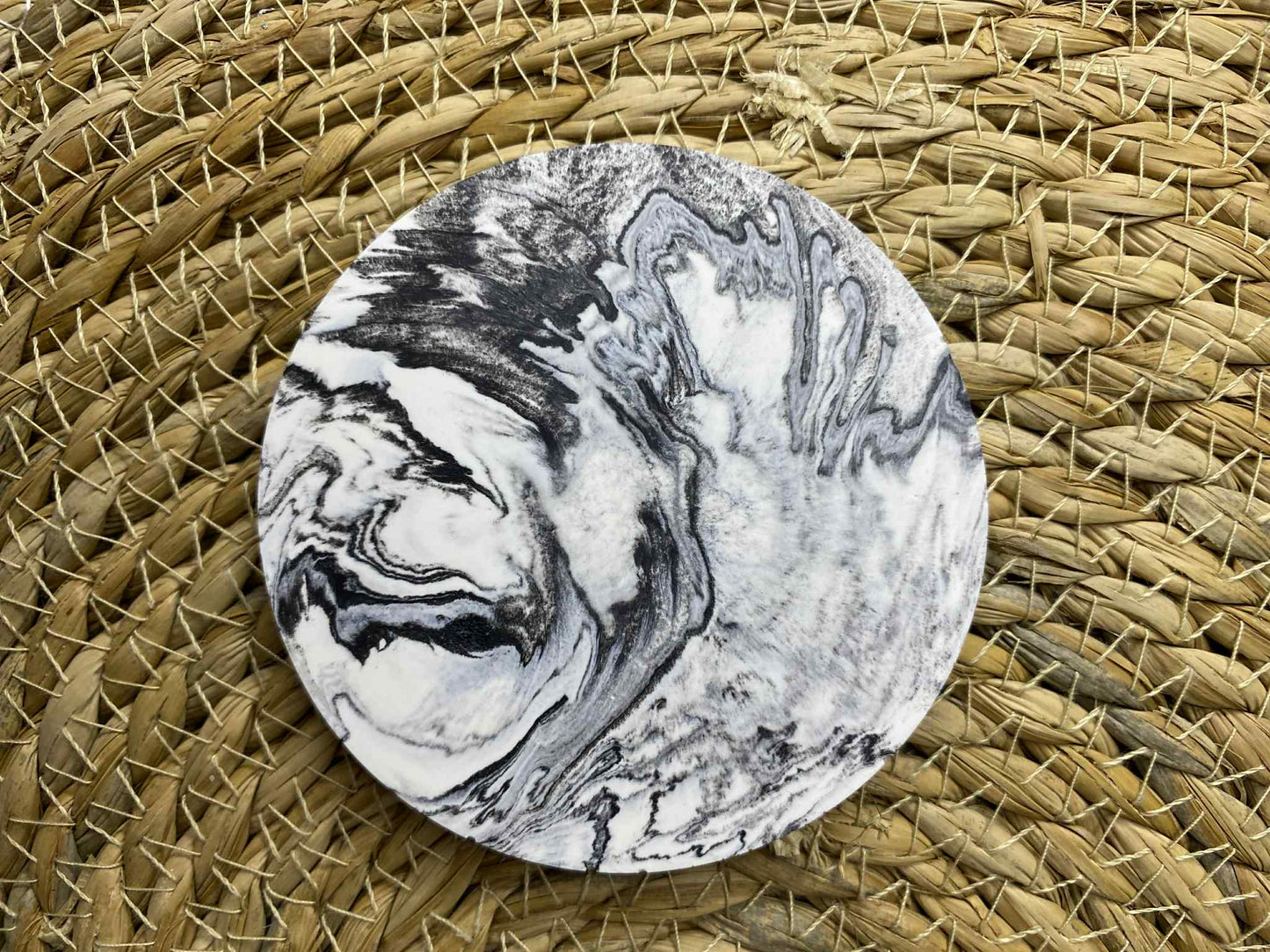 Puodelių padėkliukų rinkinys (juodas)