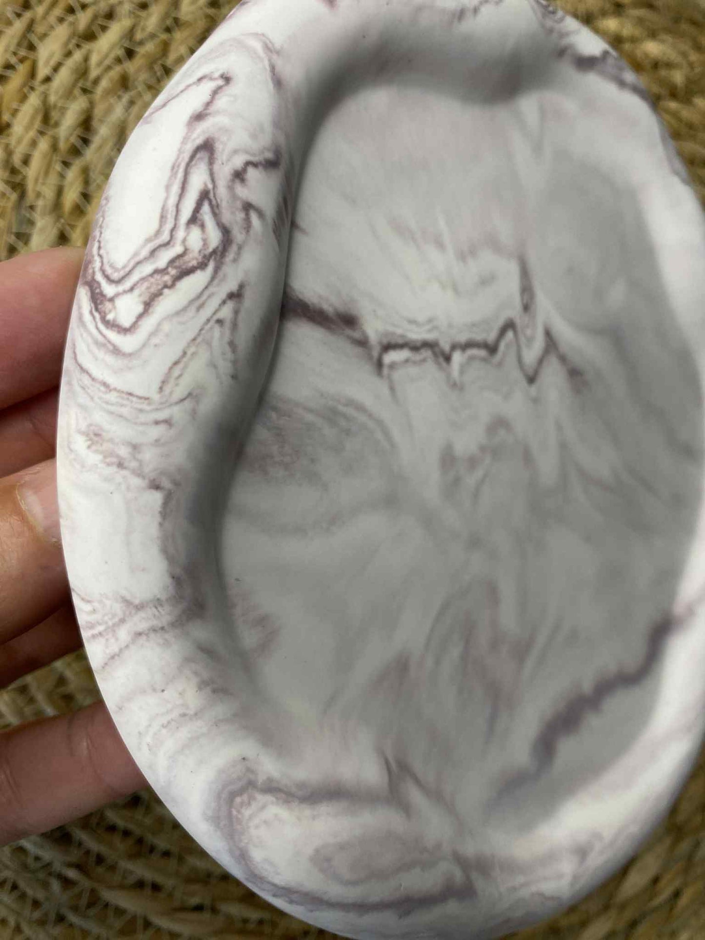 Padėkliukas apvalus debesėlis (violetinė)