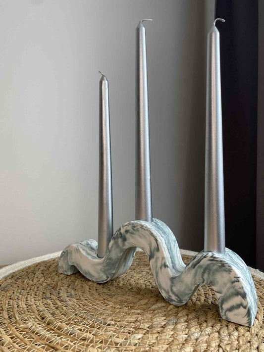 Gebogener Kerzenständer (grünlich)