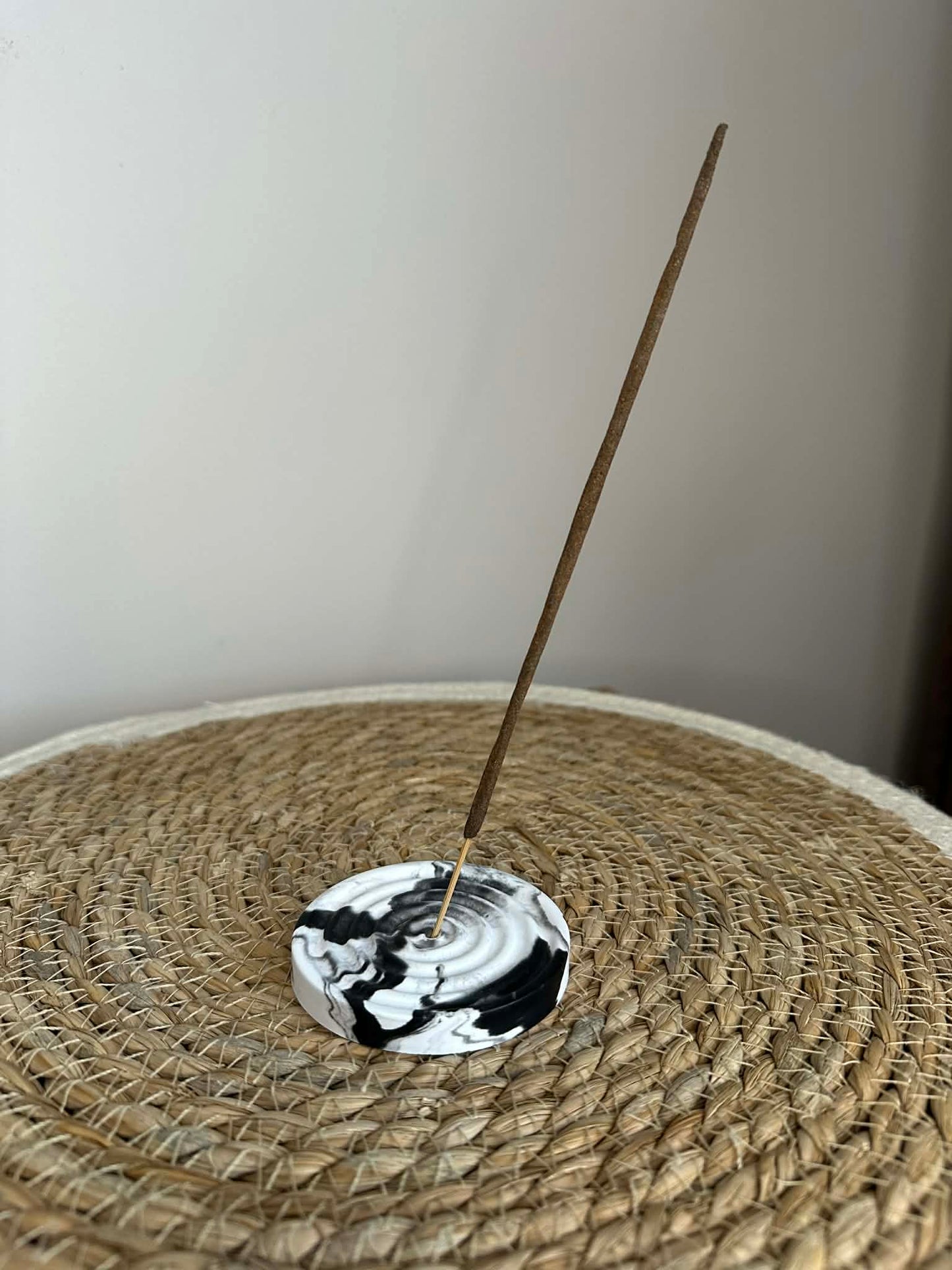 Mini smilkalinė (juodas marmuras)