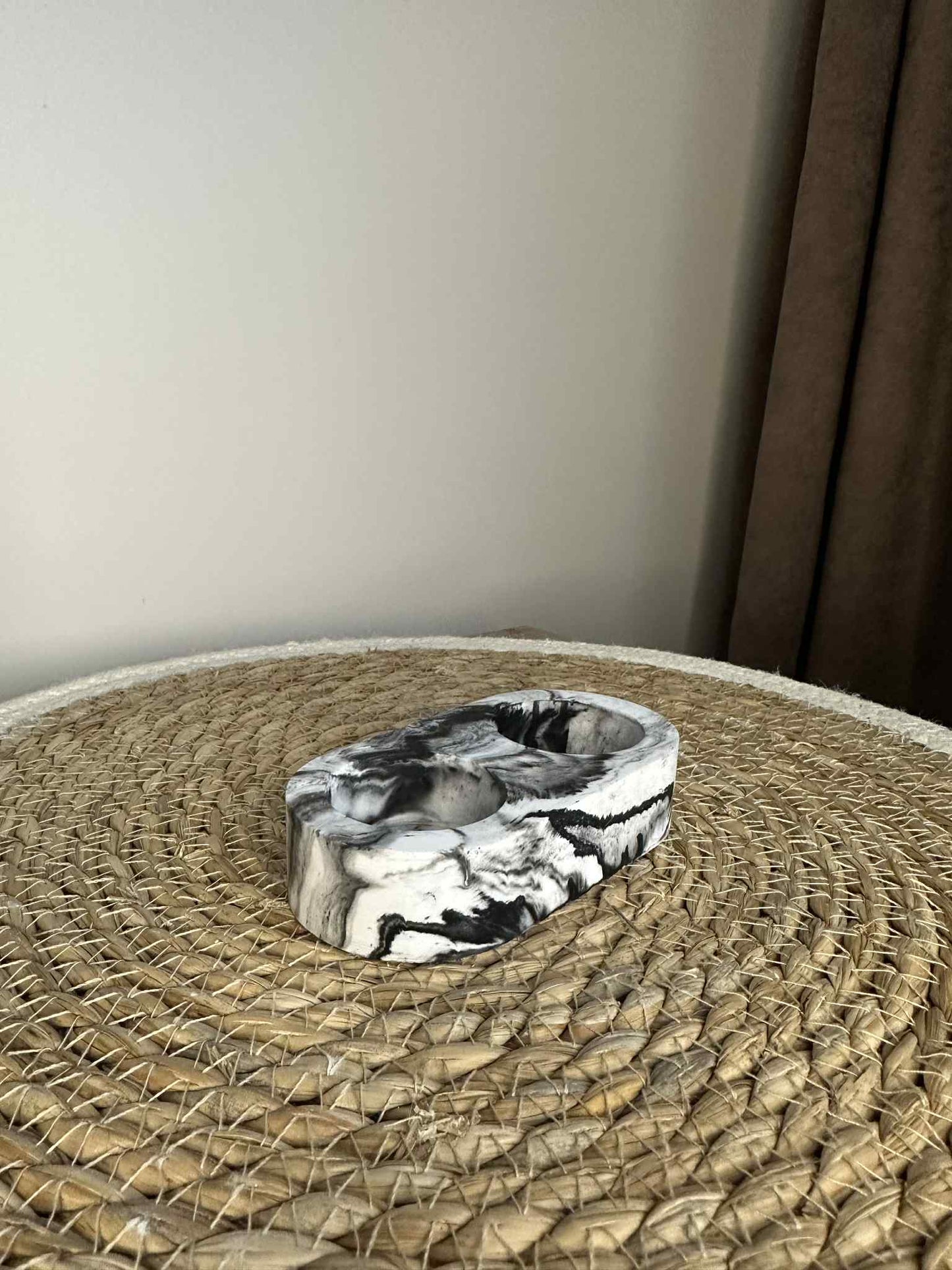 Dviejų dalių žvakidė (juodas marmuras)