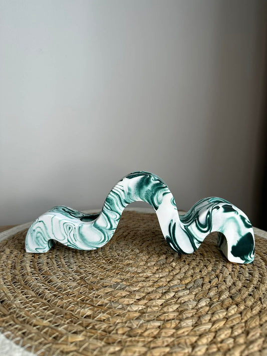 Lenkta žvakidė (žalia)