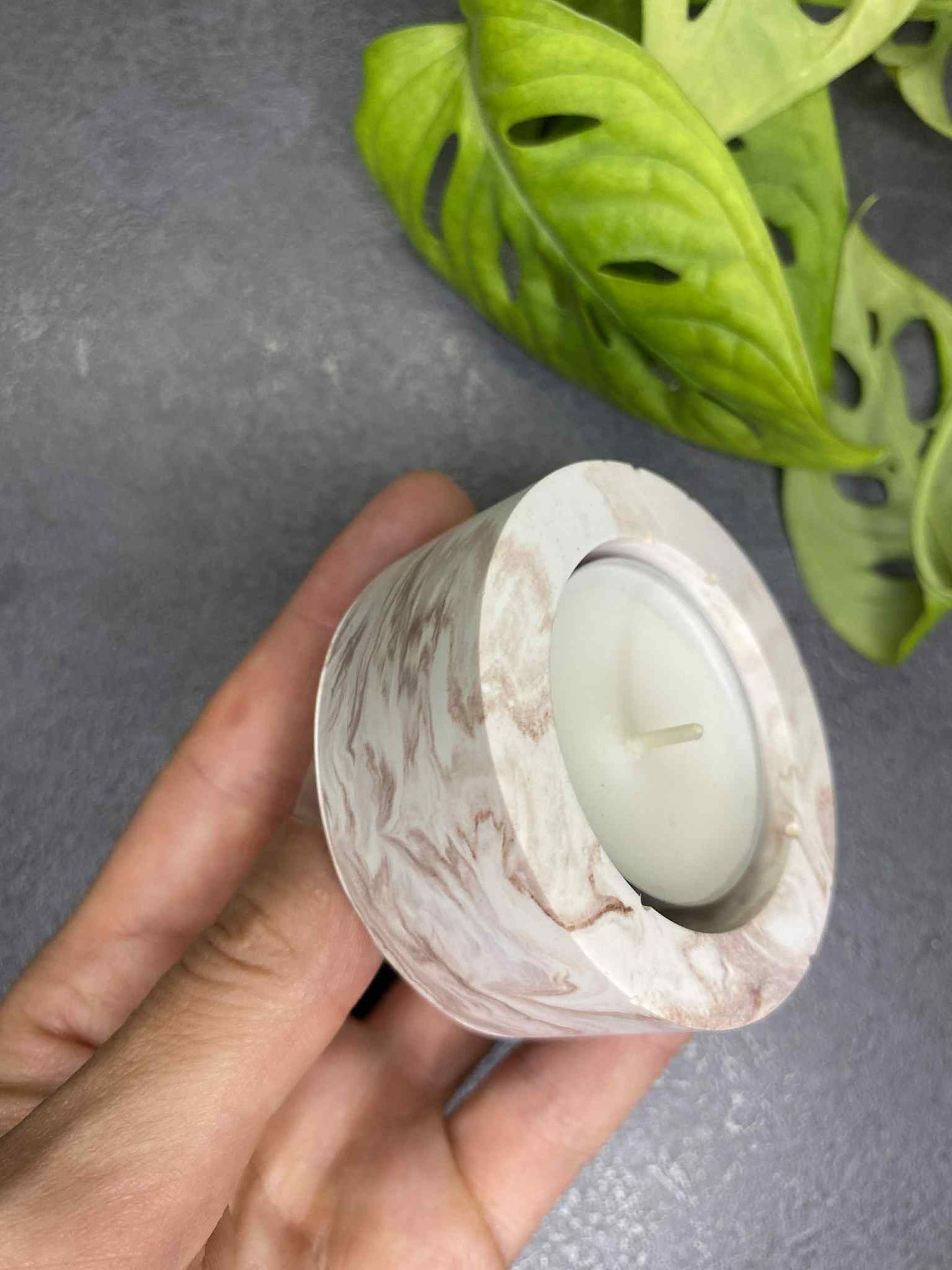 One-piece candlestick (mild cocoa)