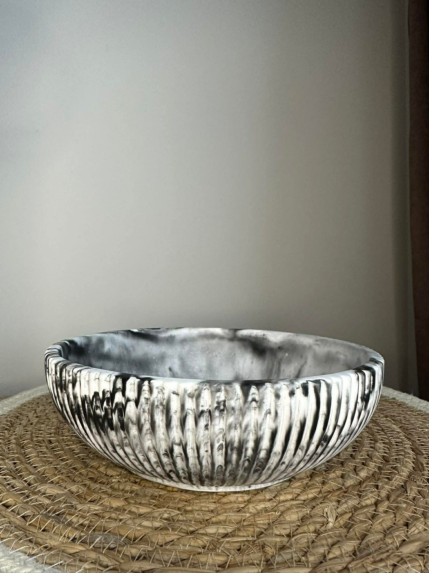 Ovalus dubenėlis (juodas)