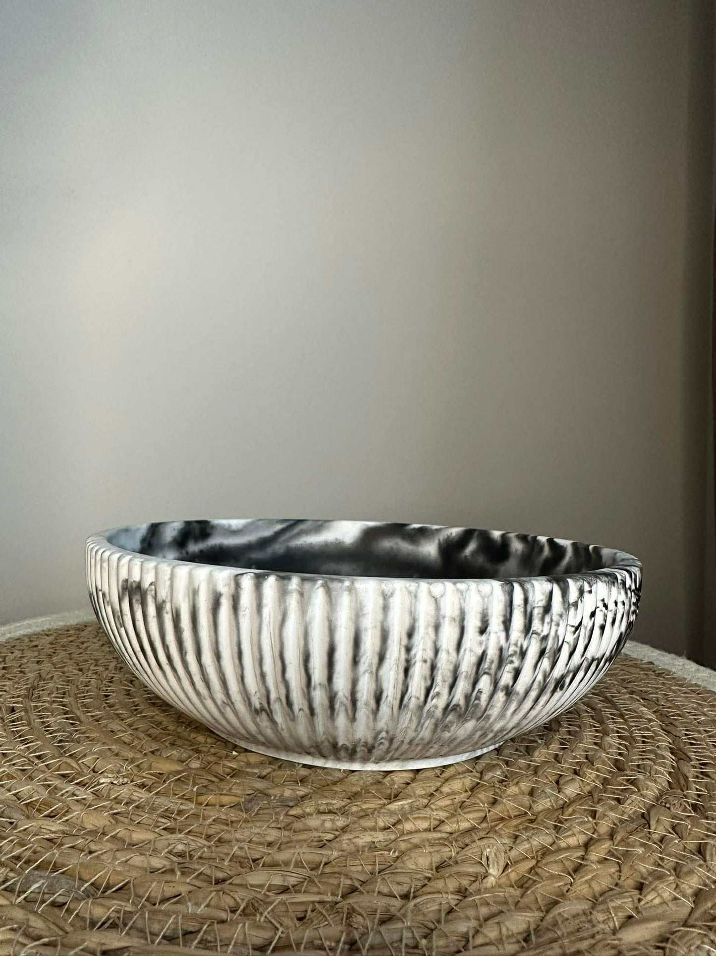 Ovalus dubenėlis (juodas)