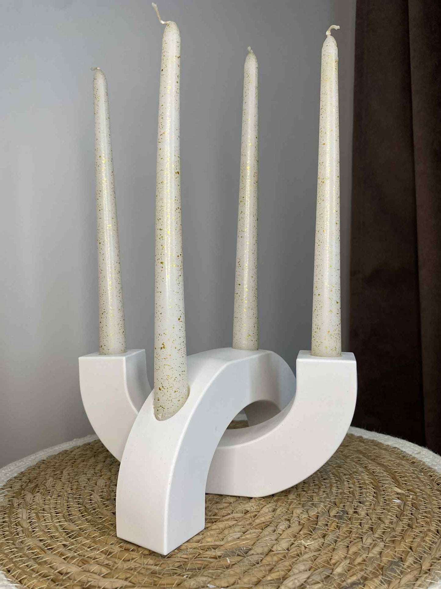 Moderni žvakidė (balta)