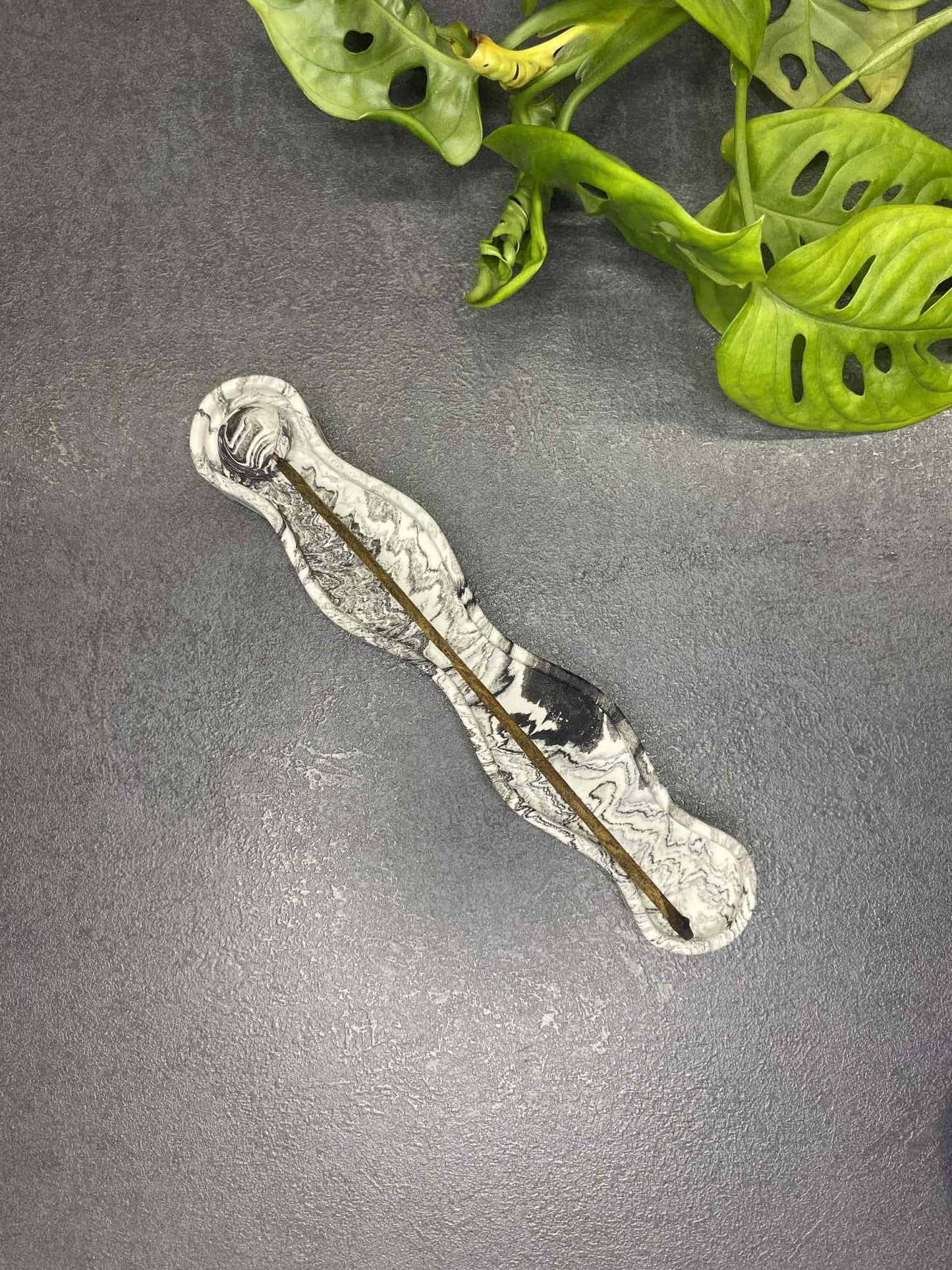 Incense burner (black)