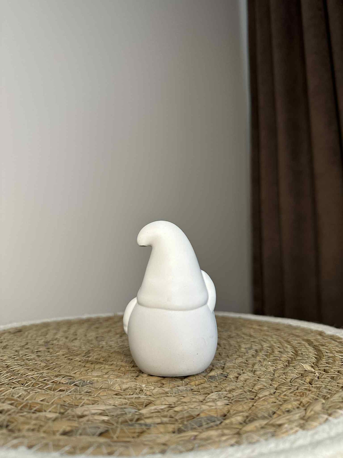 Nykštukas su barzda