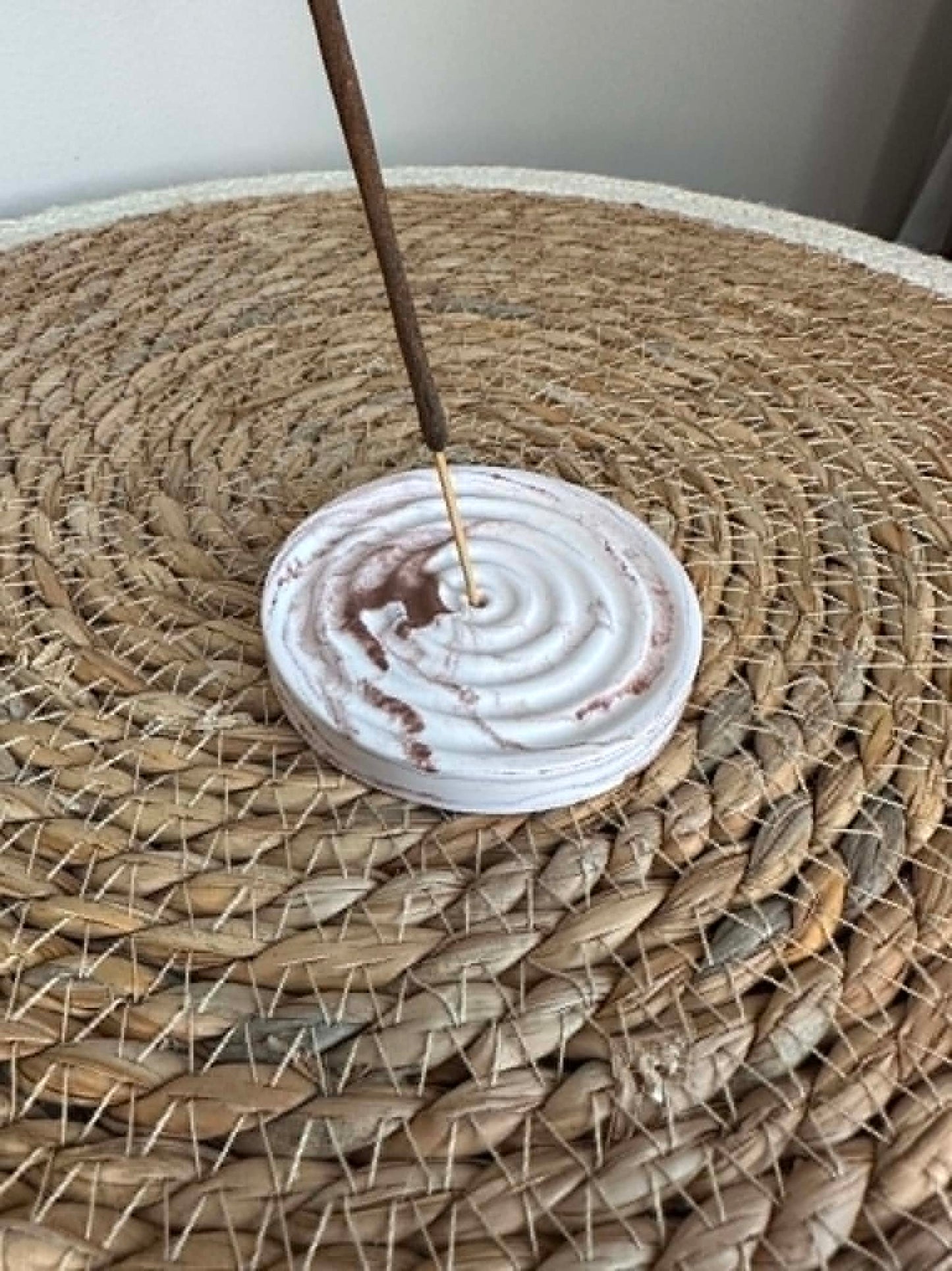 Mini smilkalinė (ruda)