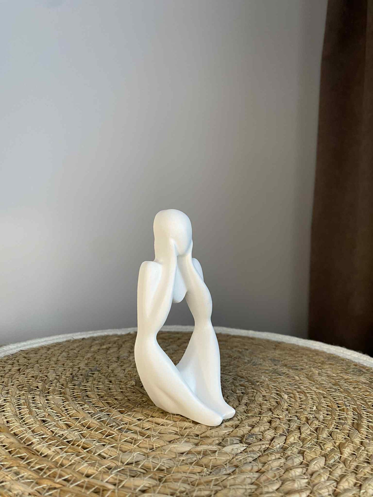 Susimąstęs žmogeliukas modelis 1 (baltas)