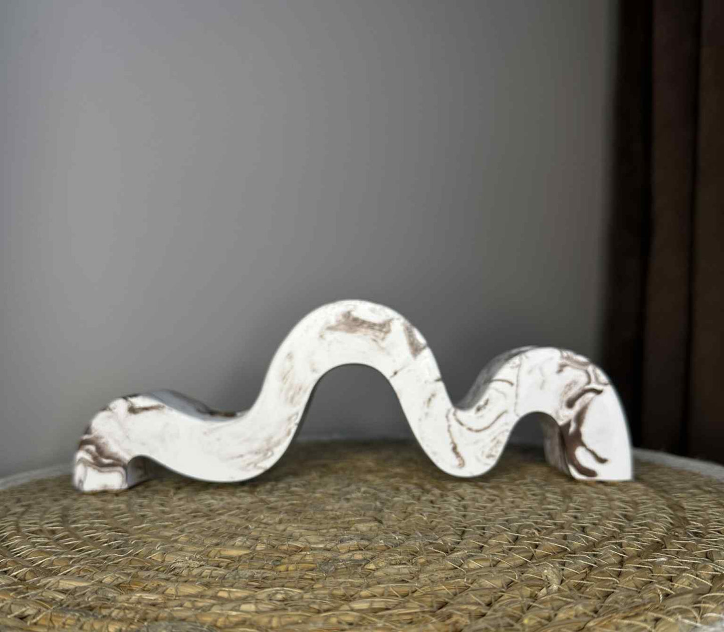 Gebogener Kerzenständer (braun)