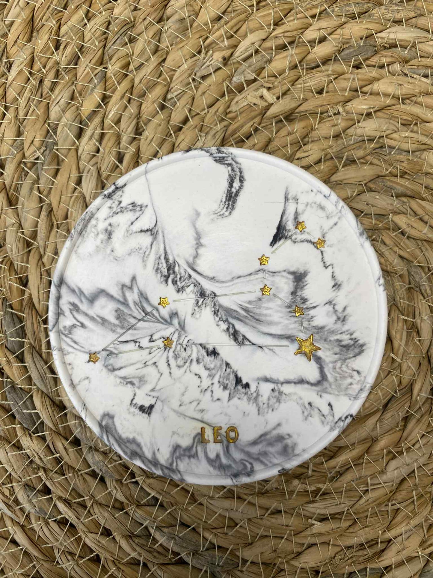 Padėkliukas su Liūto žvaigždynu