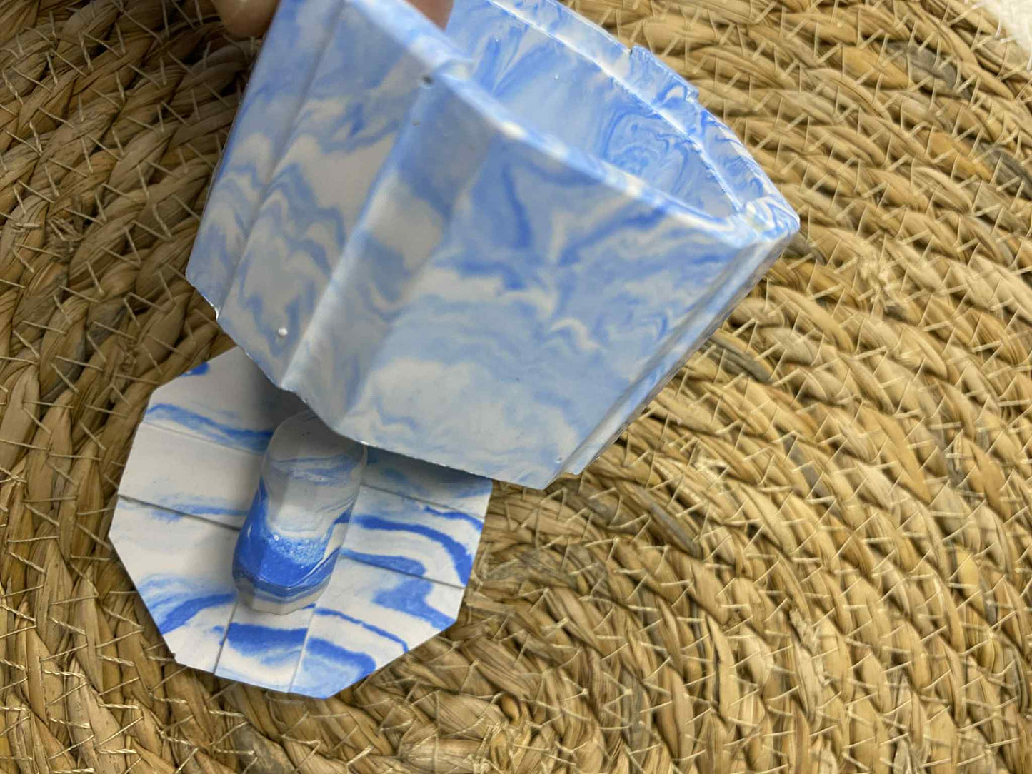 Dėžutė su kaspinėliu (mėlyna)