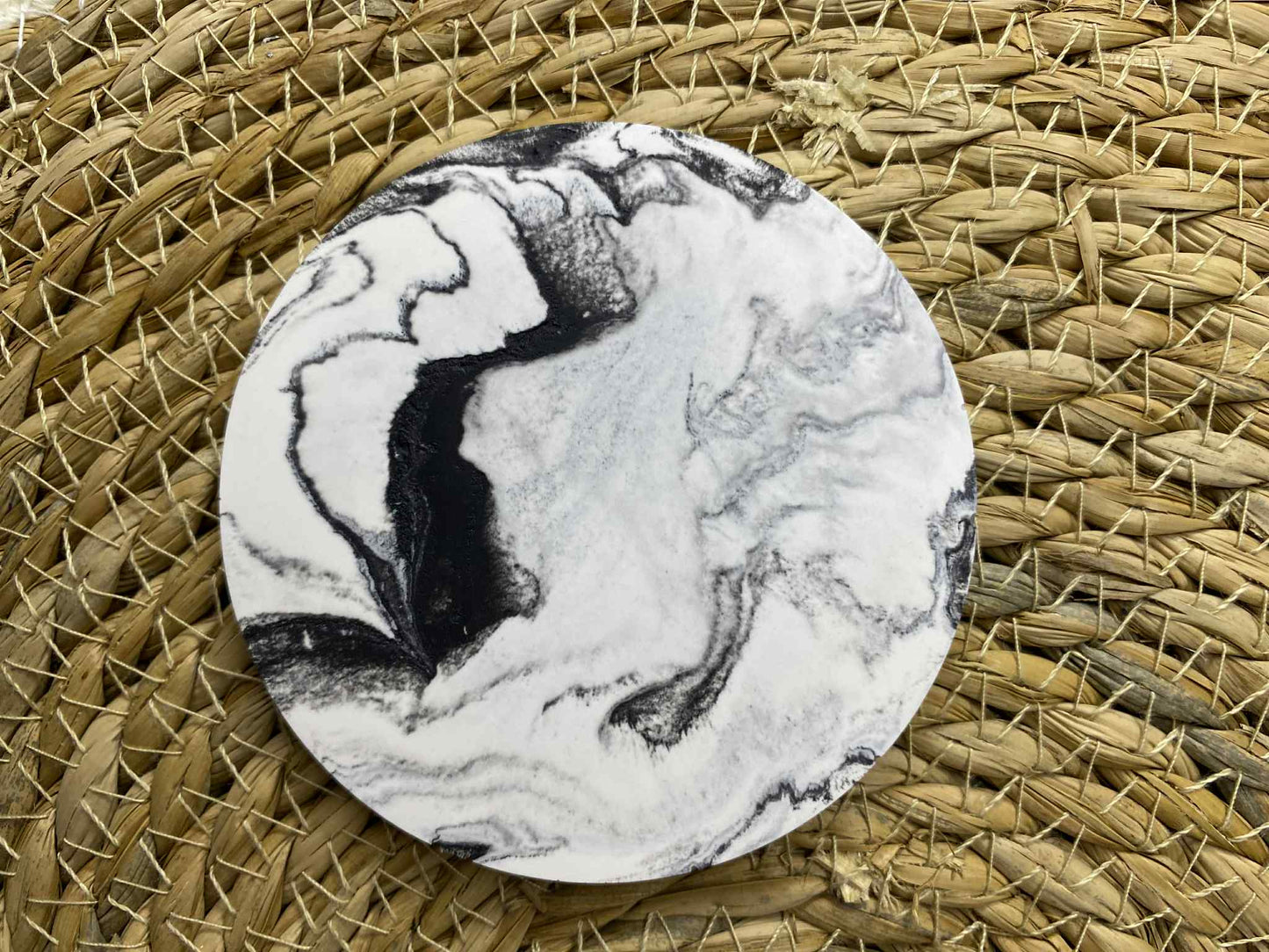 Puodelių padėkliukų rinkinys (juodas)