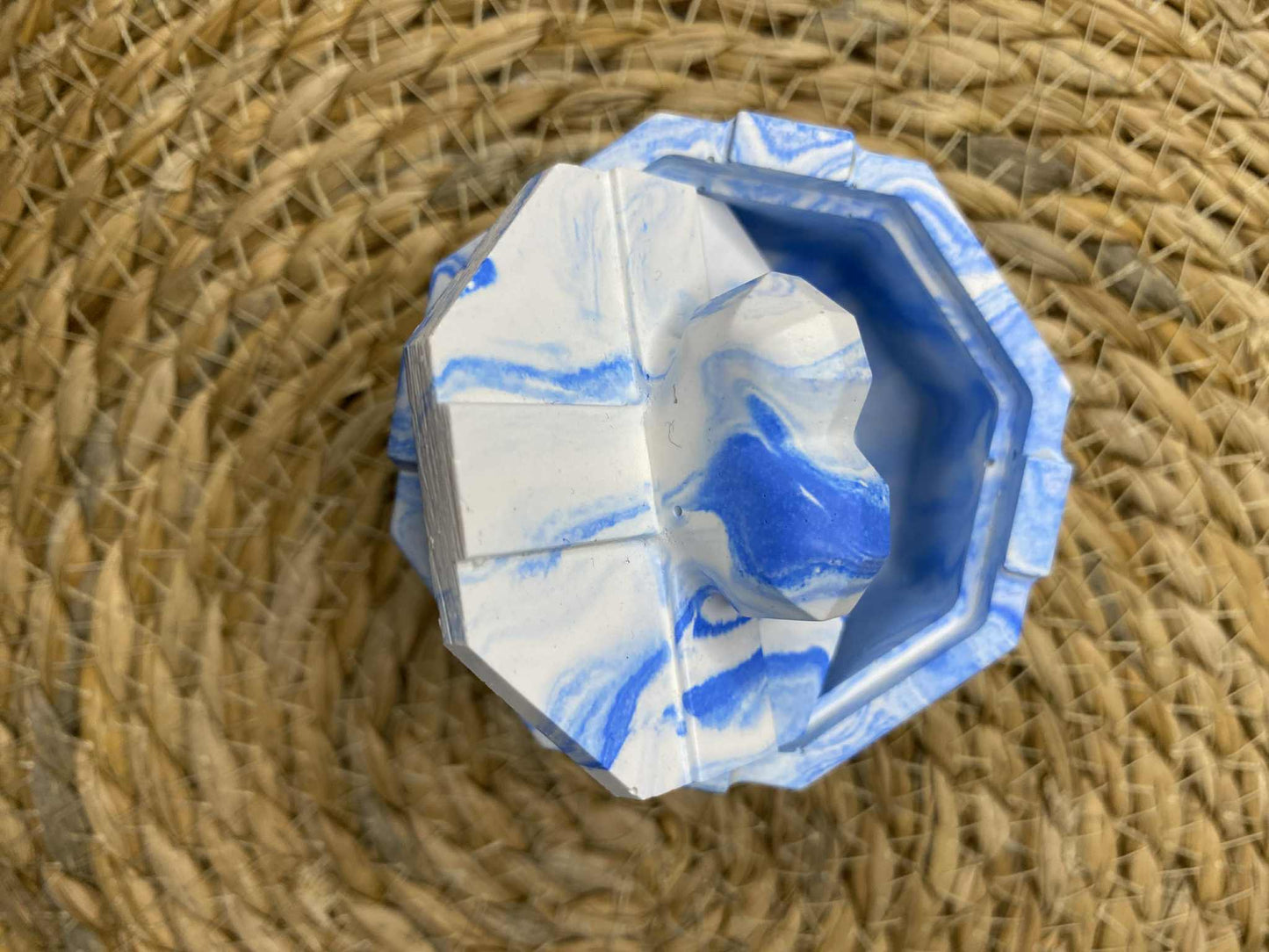 Dėžutė su kaspinėliu (mėlyna)