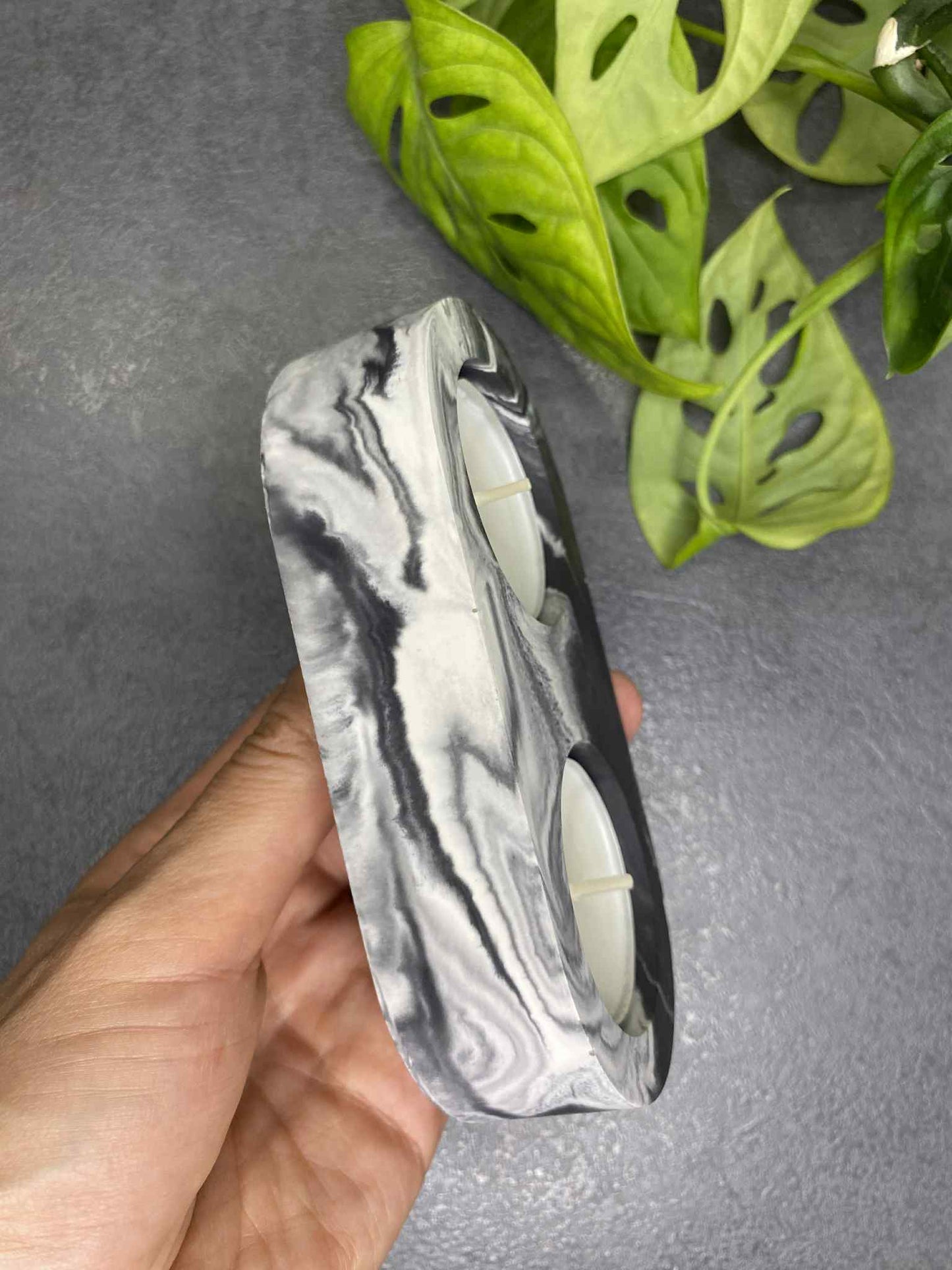 Two-piece candlestick (black marble)