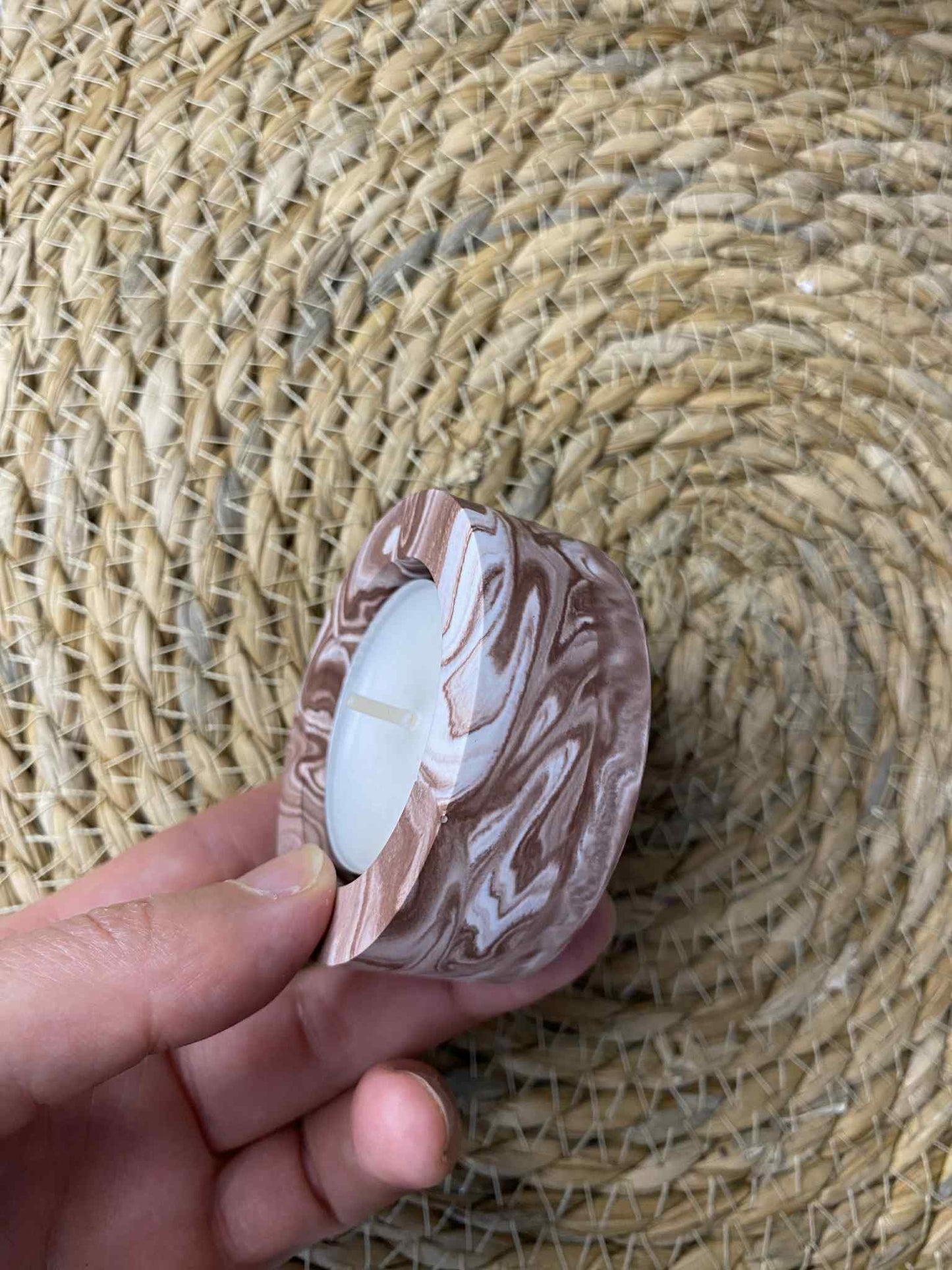 One-piece candlestick (cocoa)