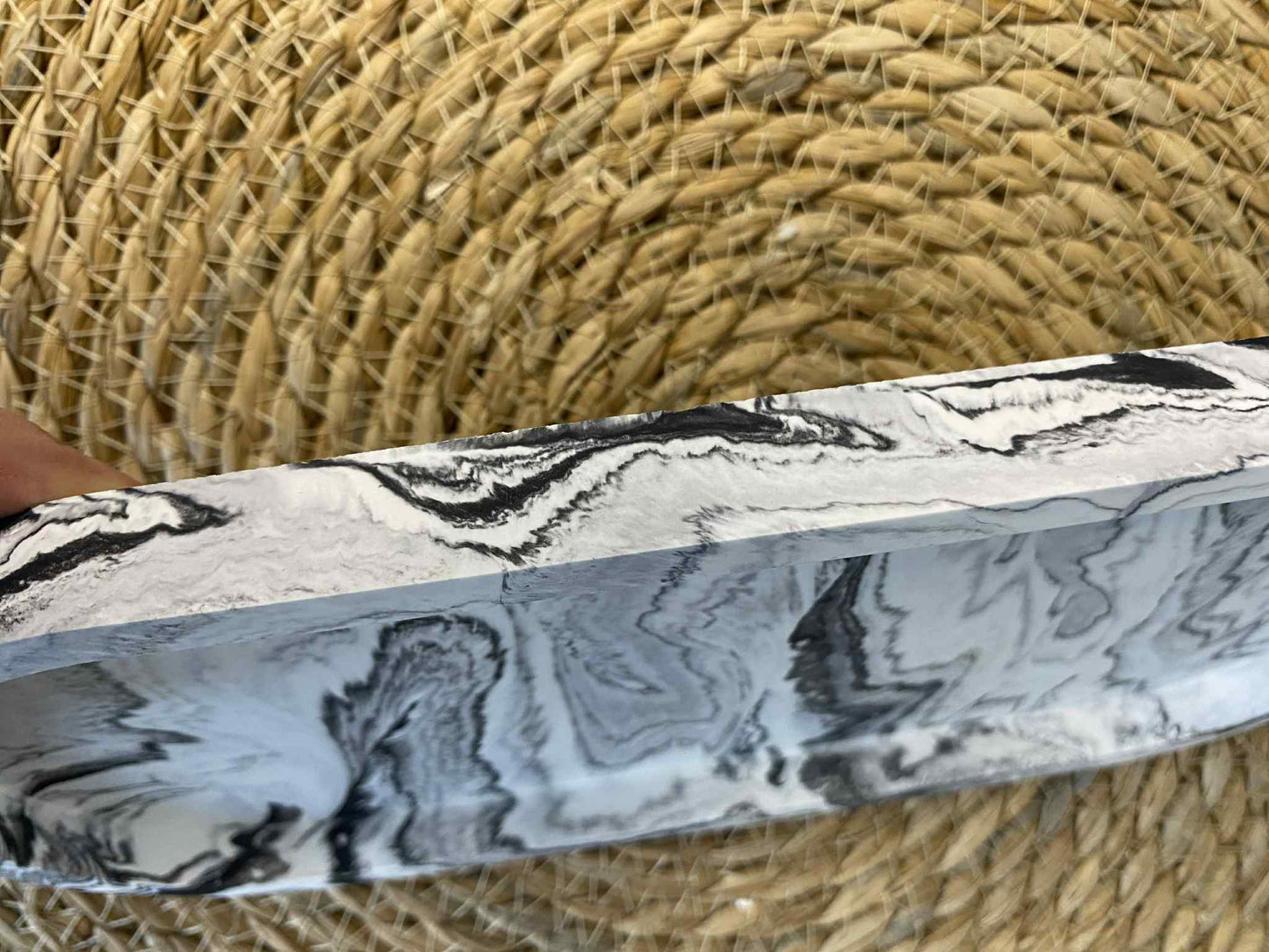 Ilgas padėkliukas (juodas)