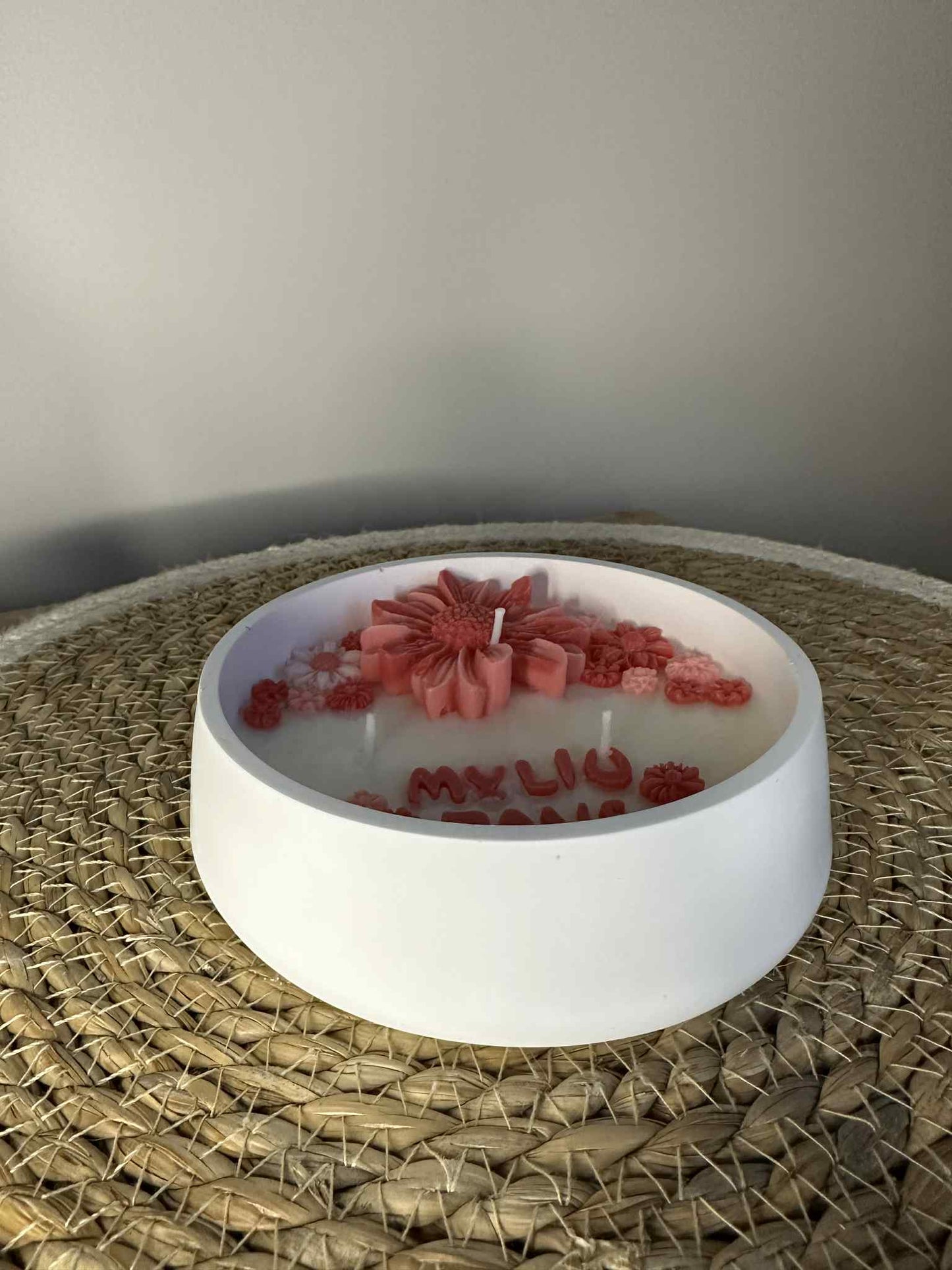 Rankų darbo žvakė „Myliu tave“ (raudonas atspalvis)