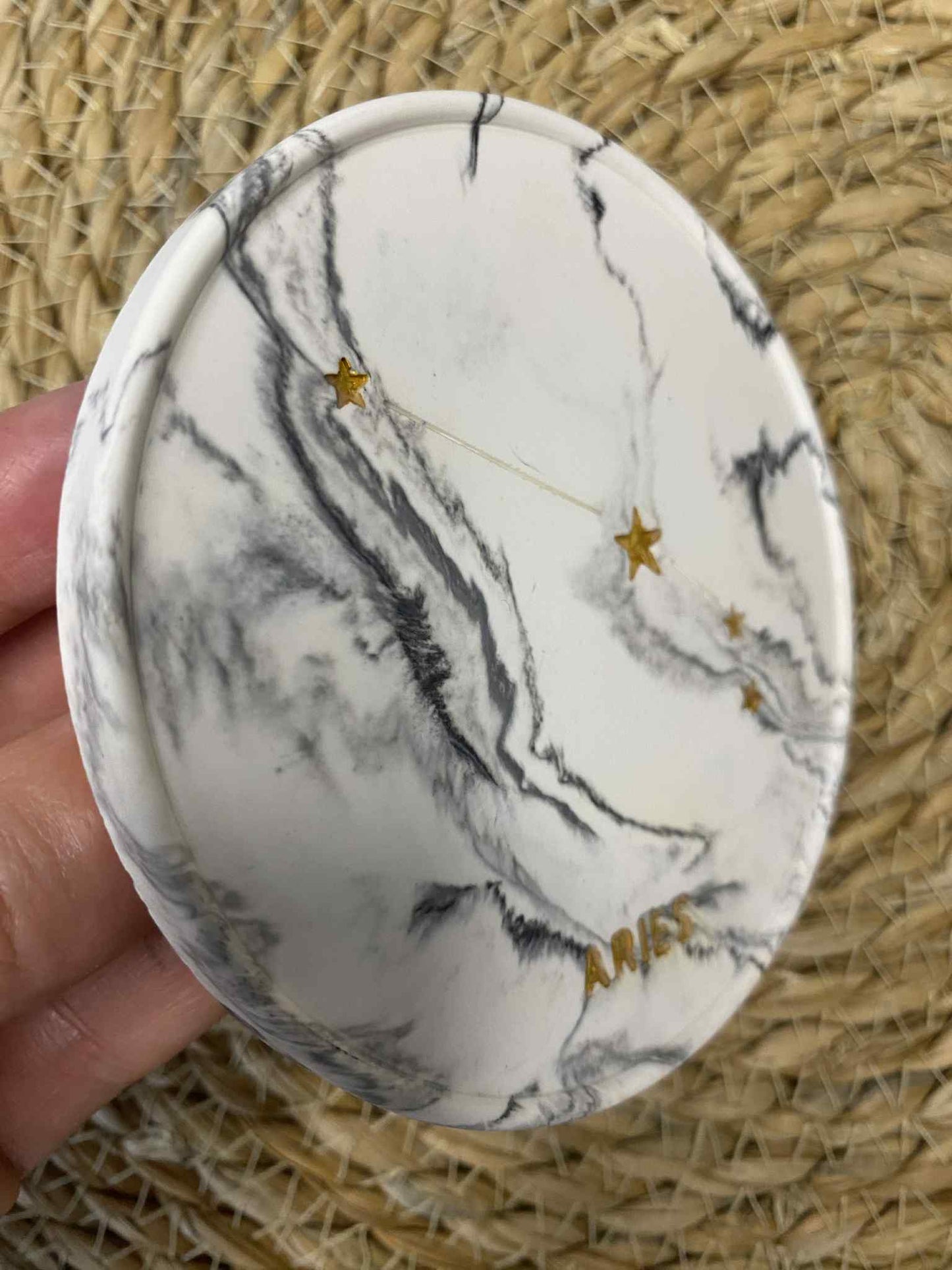 Padėkliukas su Avino žvaigždynu