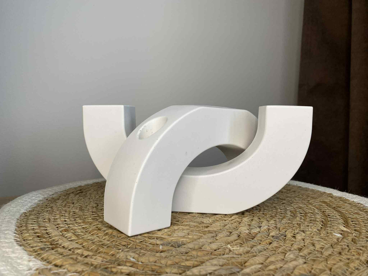 Moderni žvakidė (balta)