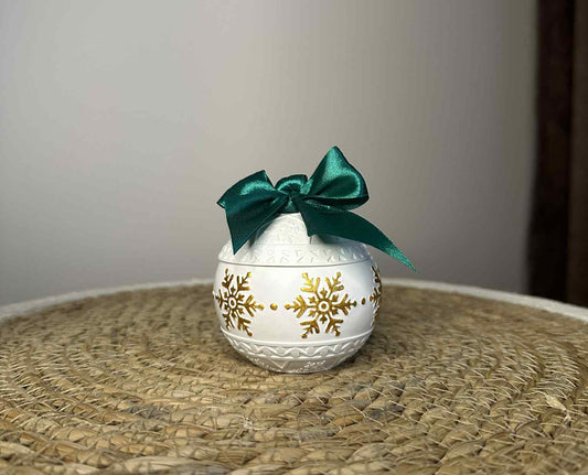 Kalėdinis žaisliukas - dėžutė - su kaspinėliu