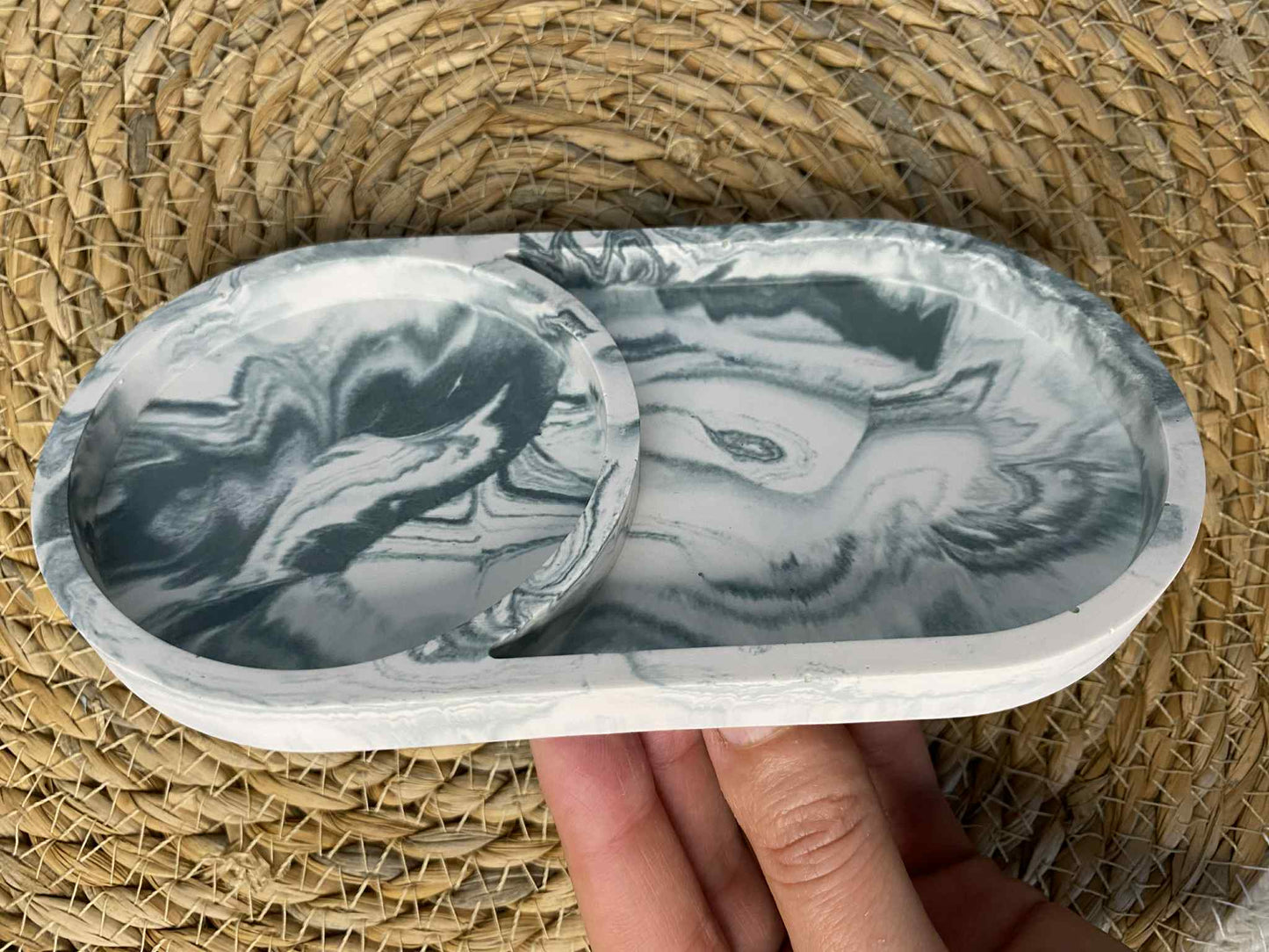 Dviejų dalių padėkliukas (žalias)