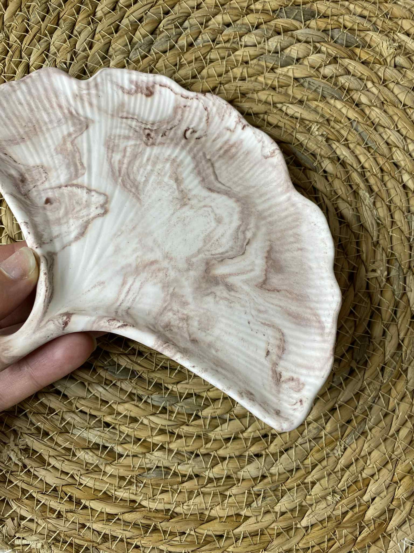 Ginkmedžio lapo padėkliukas (rudas)