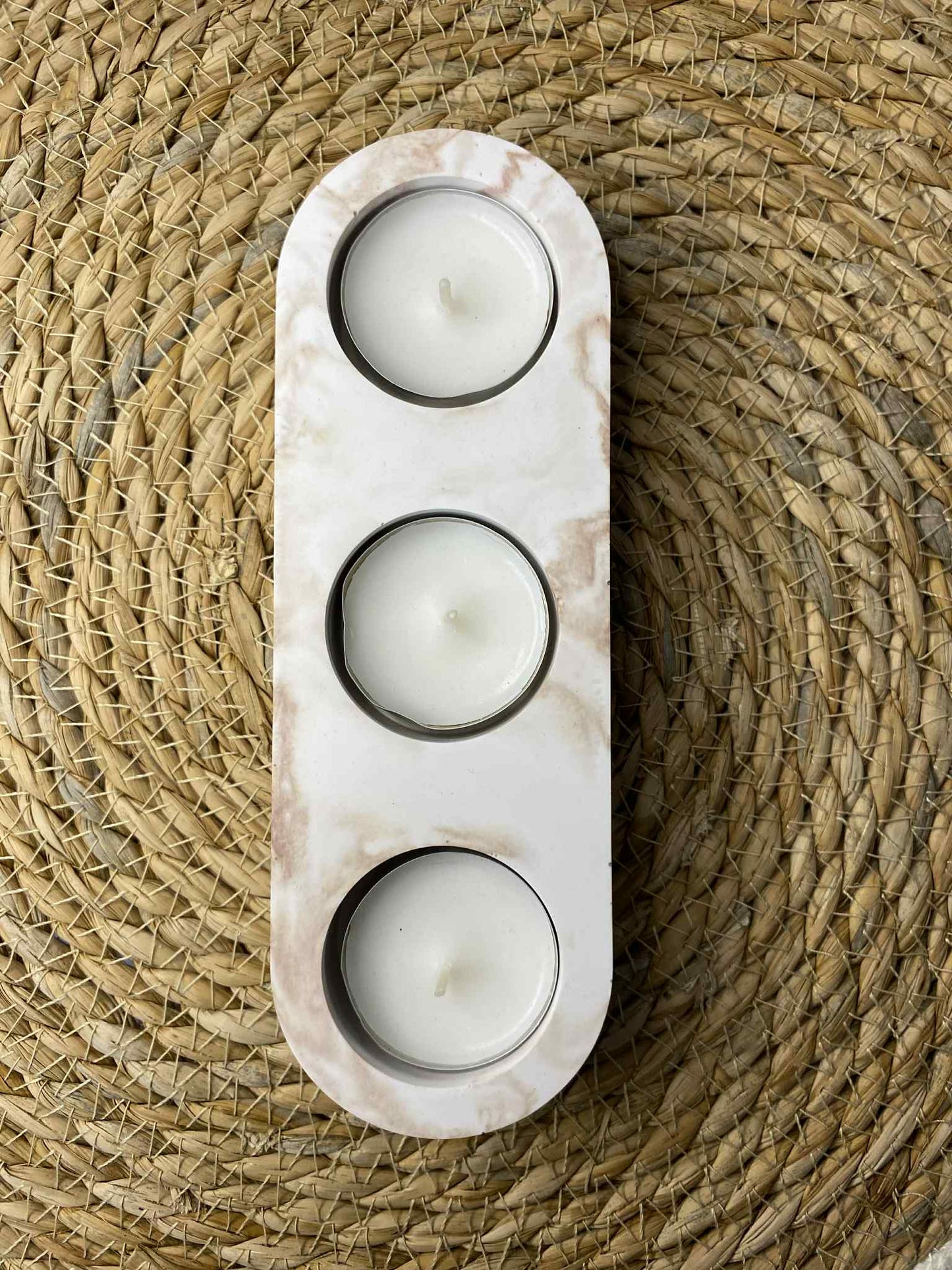 Trijų dalių žvakidė