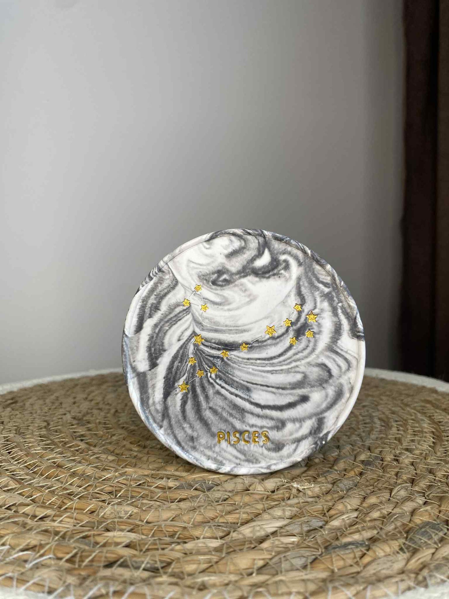 Padėkliukas su Žuvų žvaigždynu