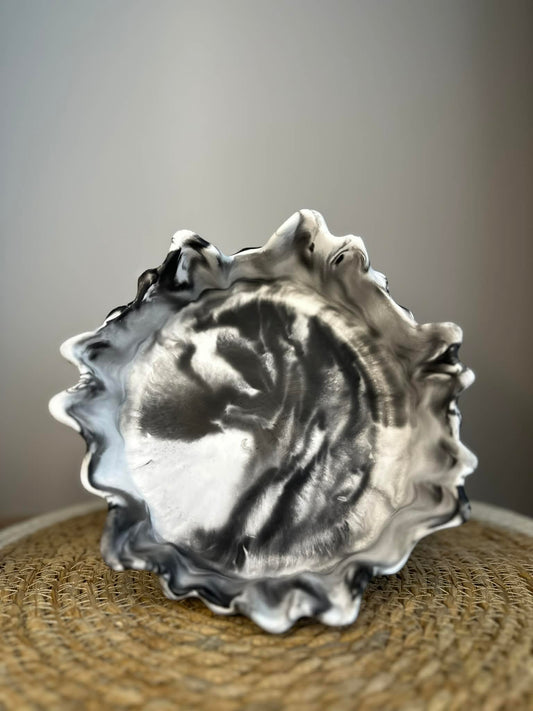 Išskirtinio stiliaus dubenėlis (juodas)