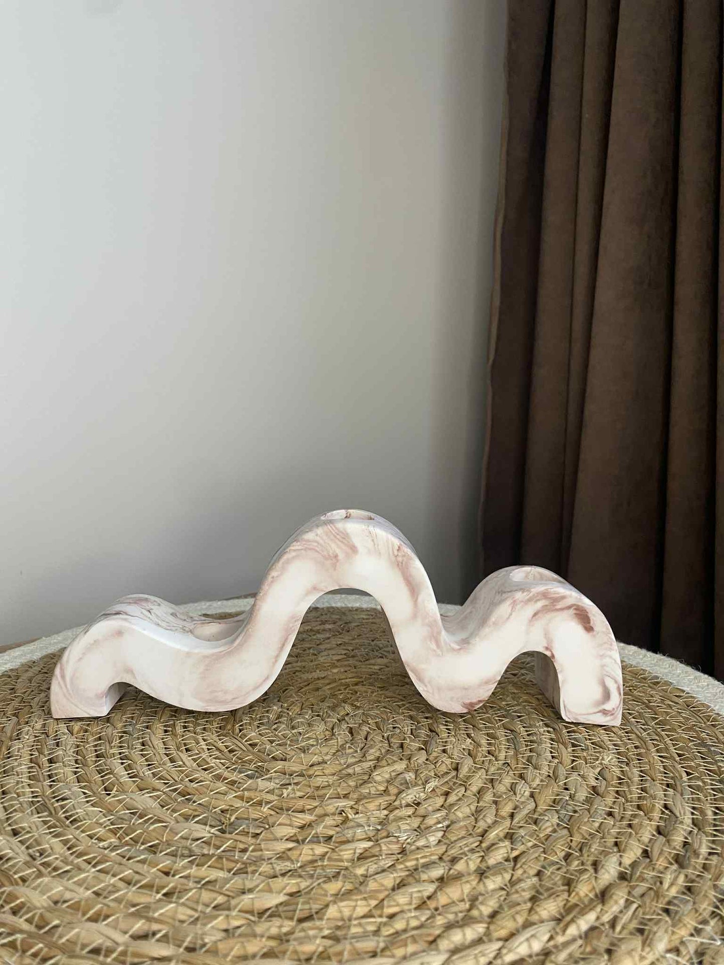 Lenkta žvakidė (ruda)