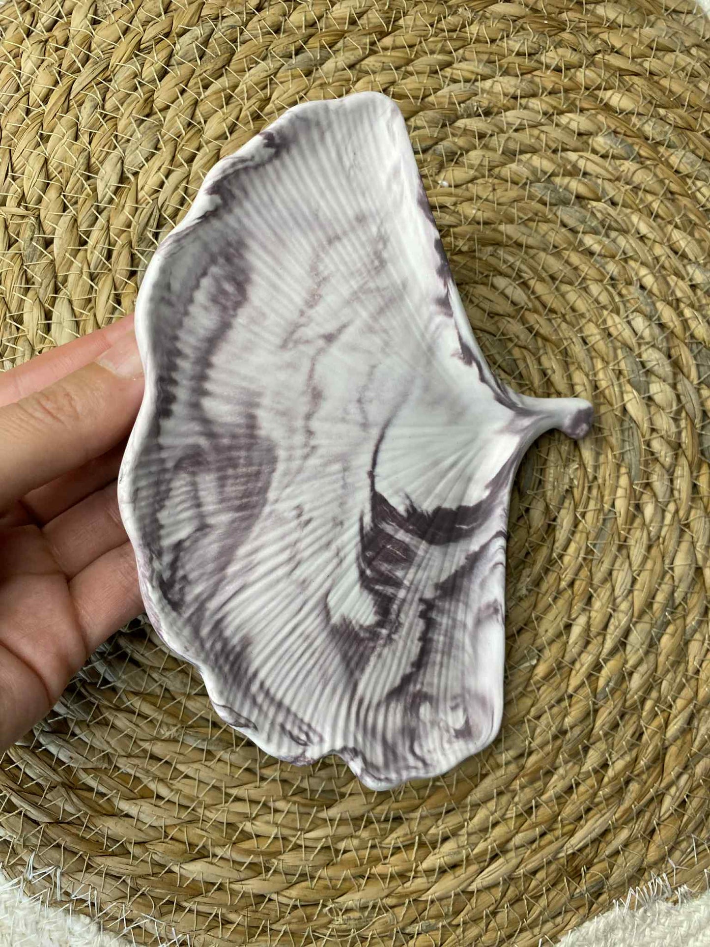 Ginkmedžio lapo padėkliukas (violetinis)