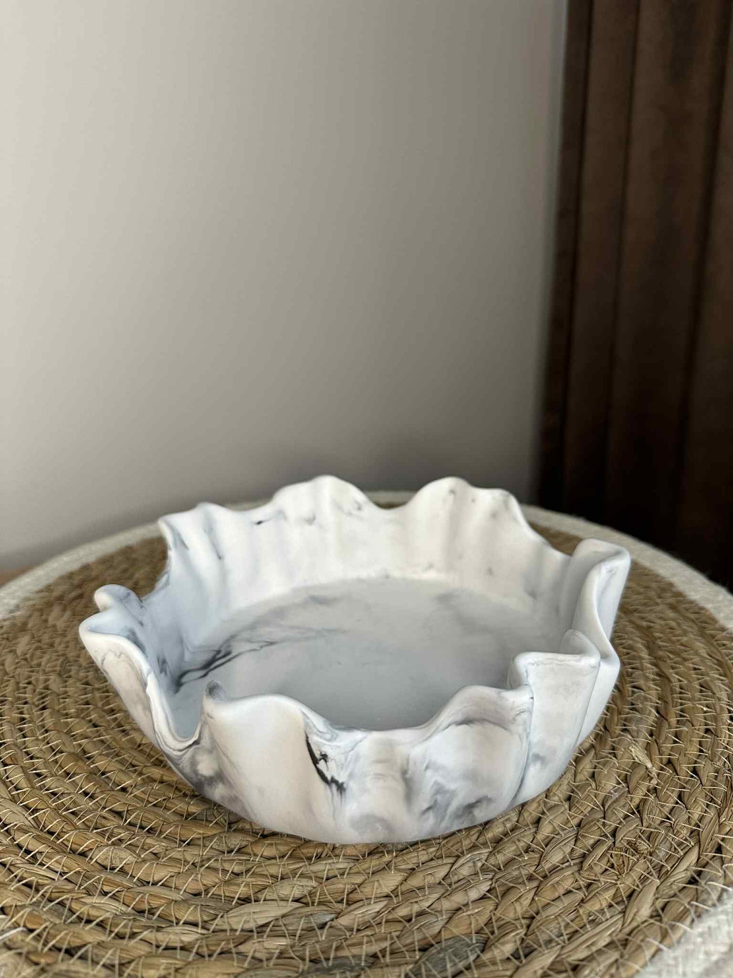 Išskirtinio stiliaus dubenėlis (juodas marmuras)