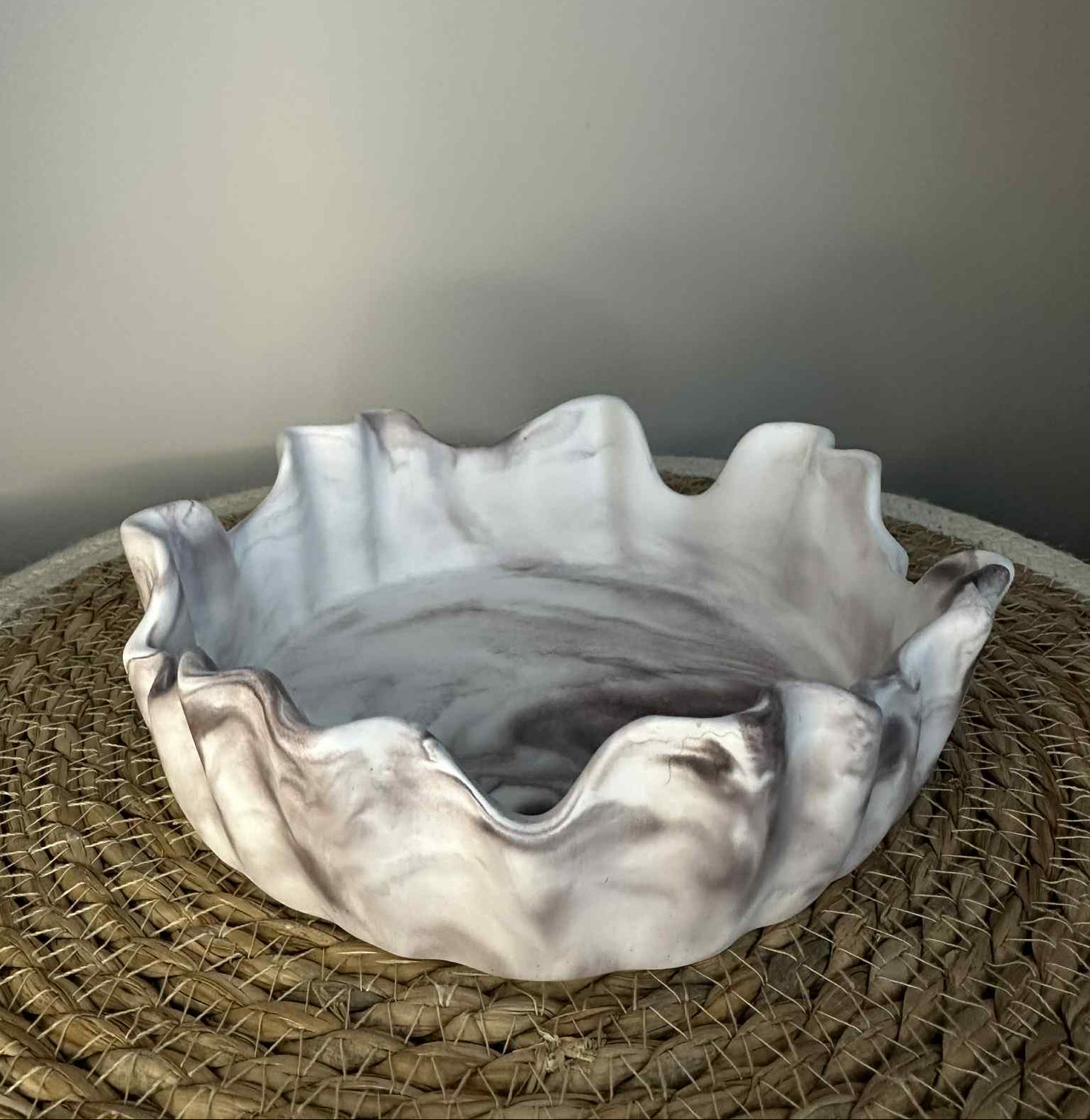 Schale im exklusiven Design (dunkelviolett)